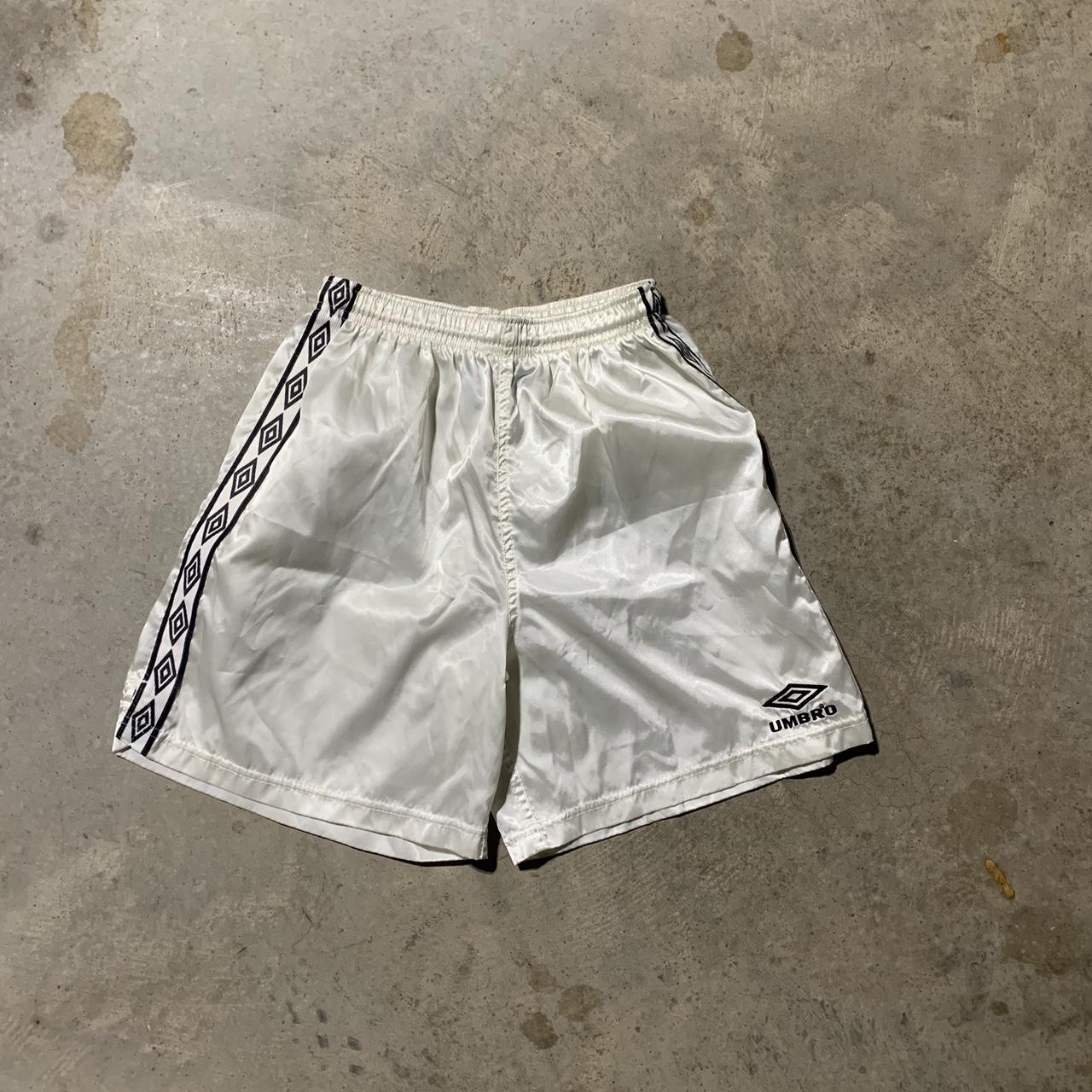 BRAVEST STUDIOS LV LAKERS SHORTS SIZE MEDIUM BRAND - Depop