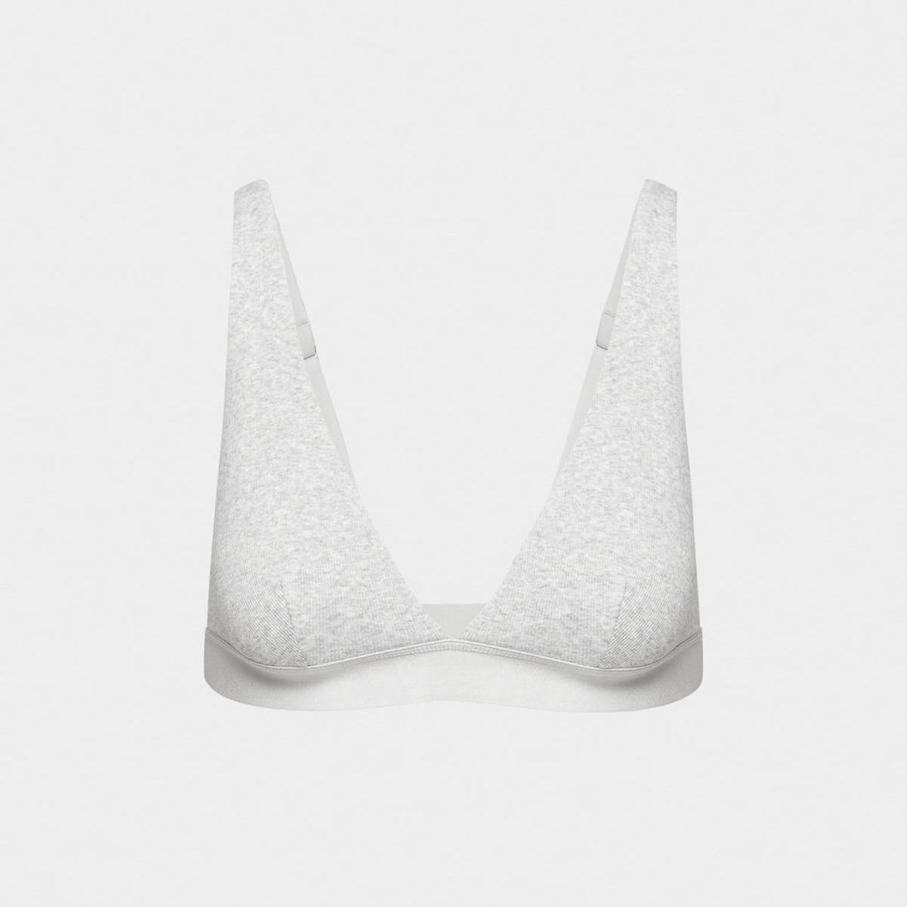 item listed by elizabknight