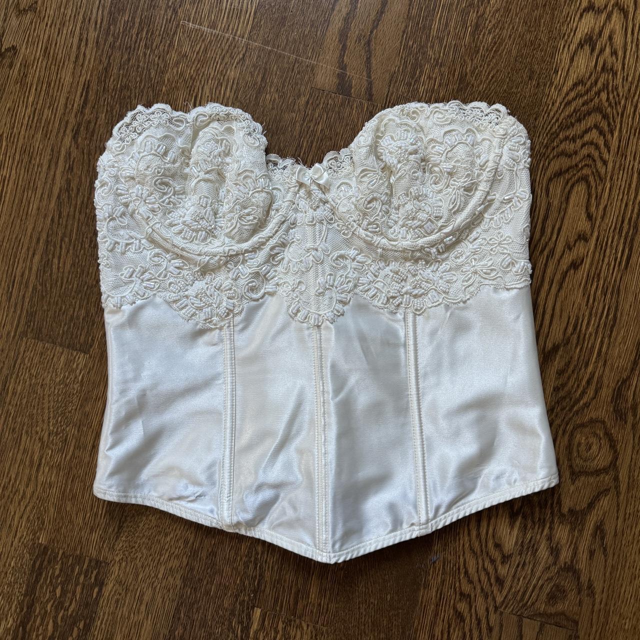 vintage Victoria secret bustier. So beautiful with... - Depop