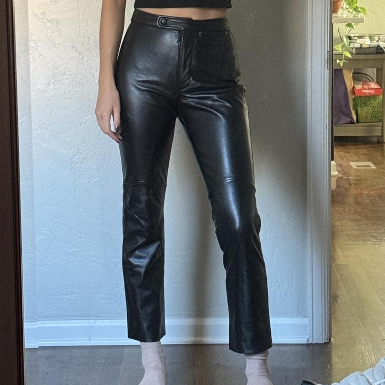 black Wilson leather pants. Size 4, no flaws! - Depop