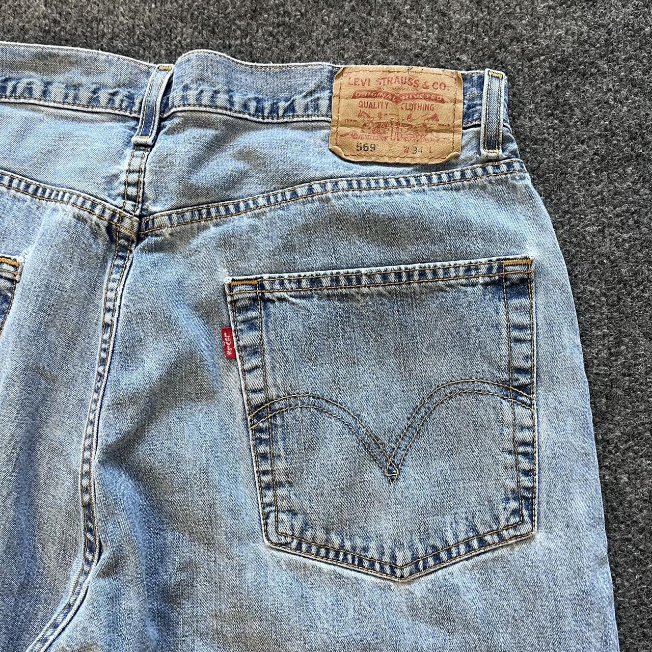 Vintage Levi 569 Jorts Size 34 very tuff baggy fit... - Depop