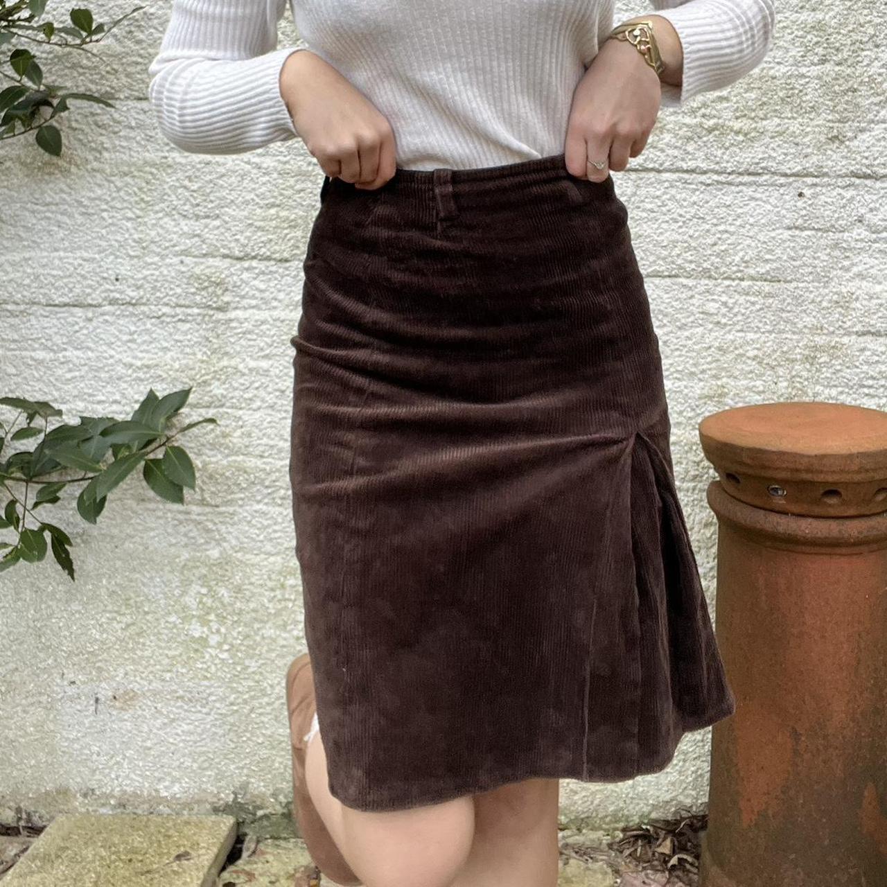 Dark brown 2024 corduroy skirt