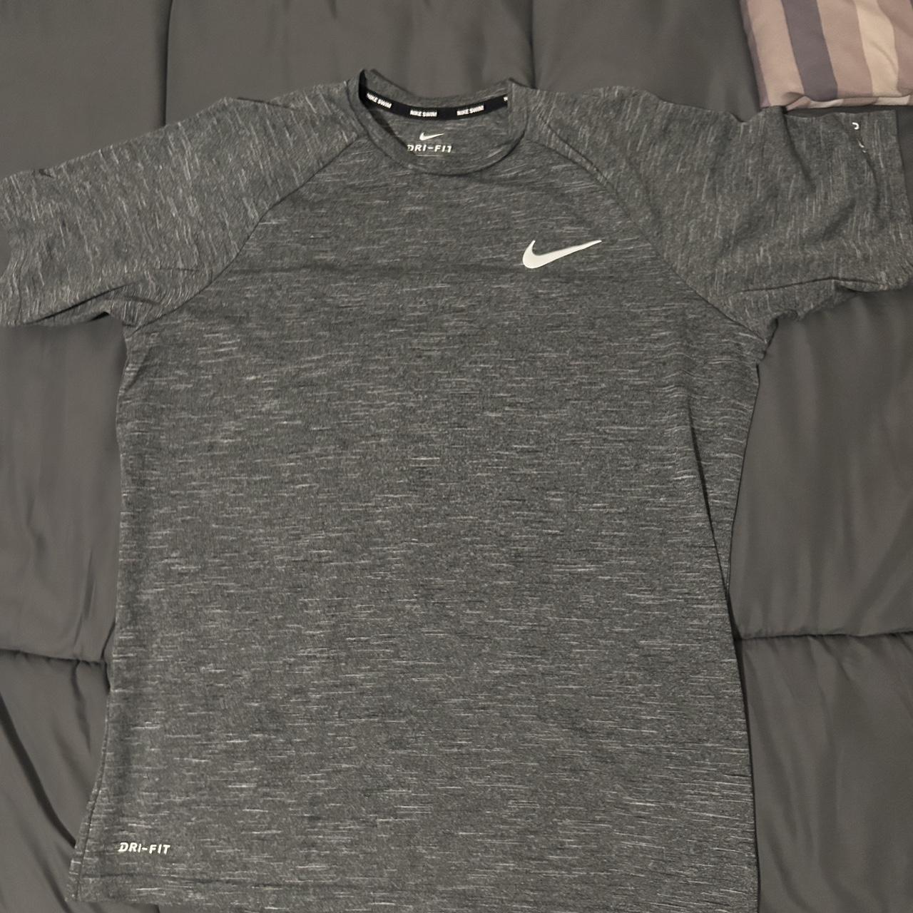 Run fast live fearless nike clearance shirt