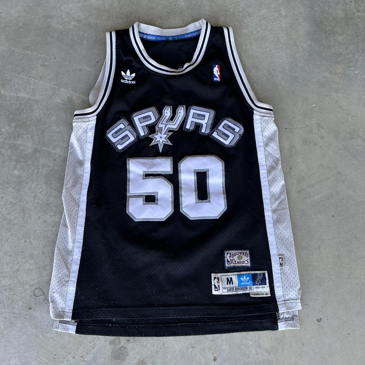 item listed by dag_thrifts