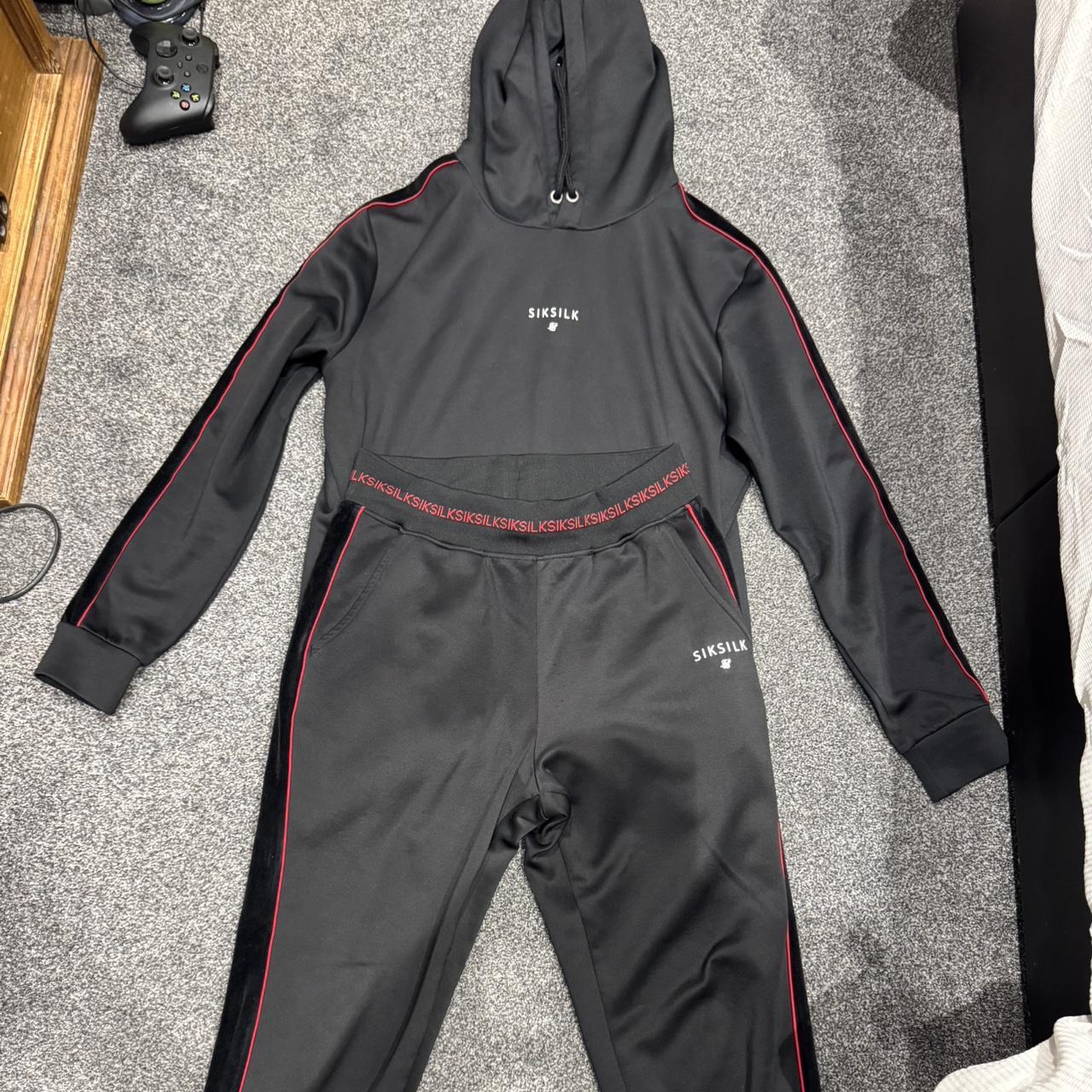 item listed by logan_matip