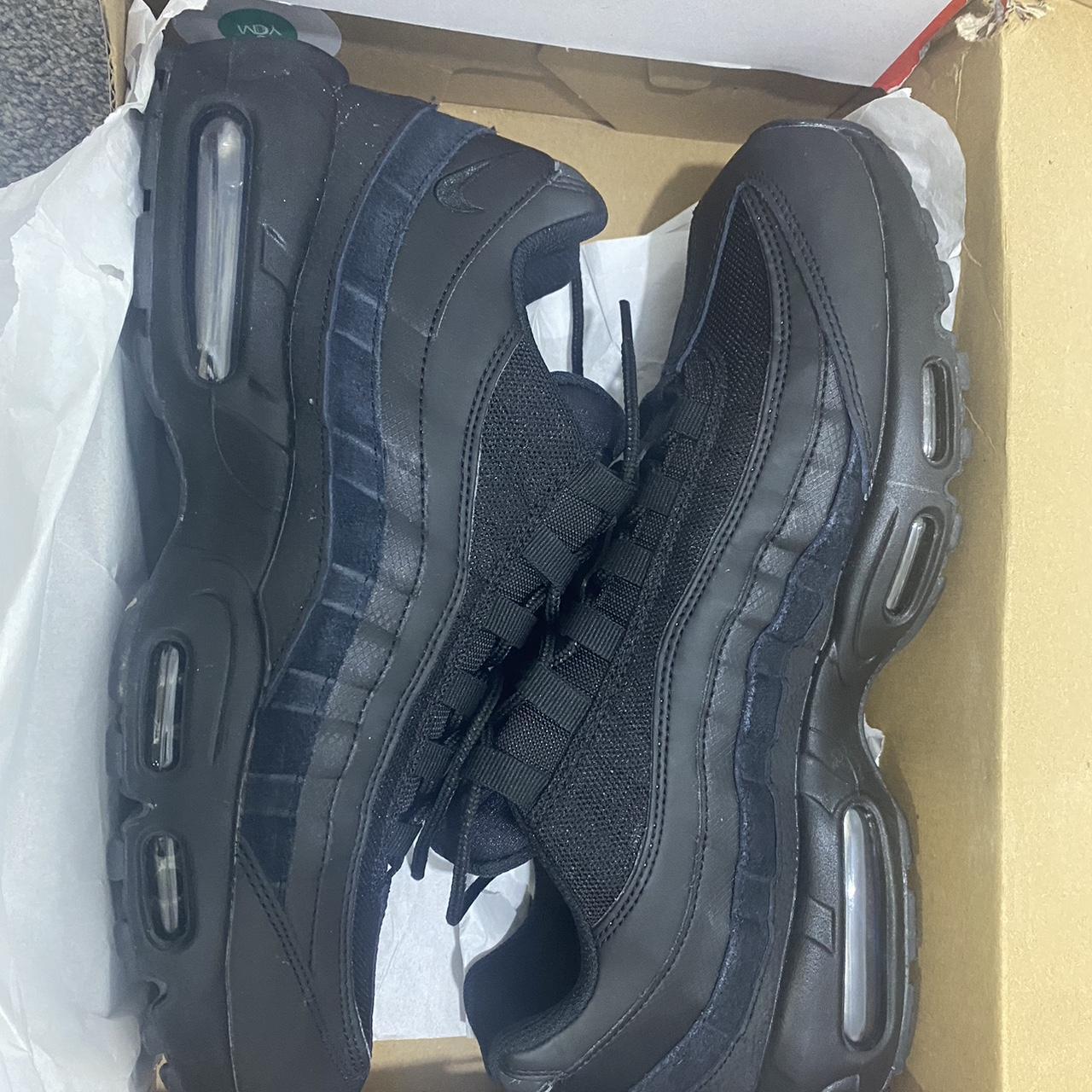 size 3 air max 95