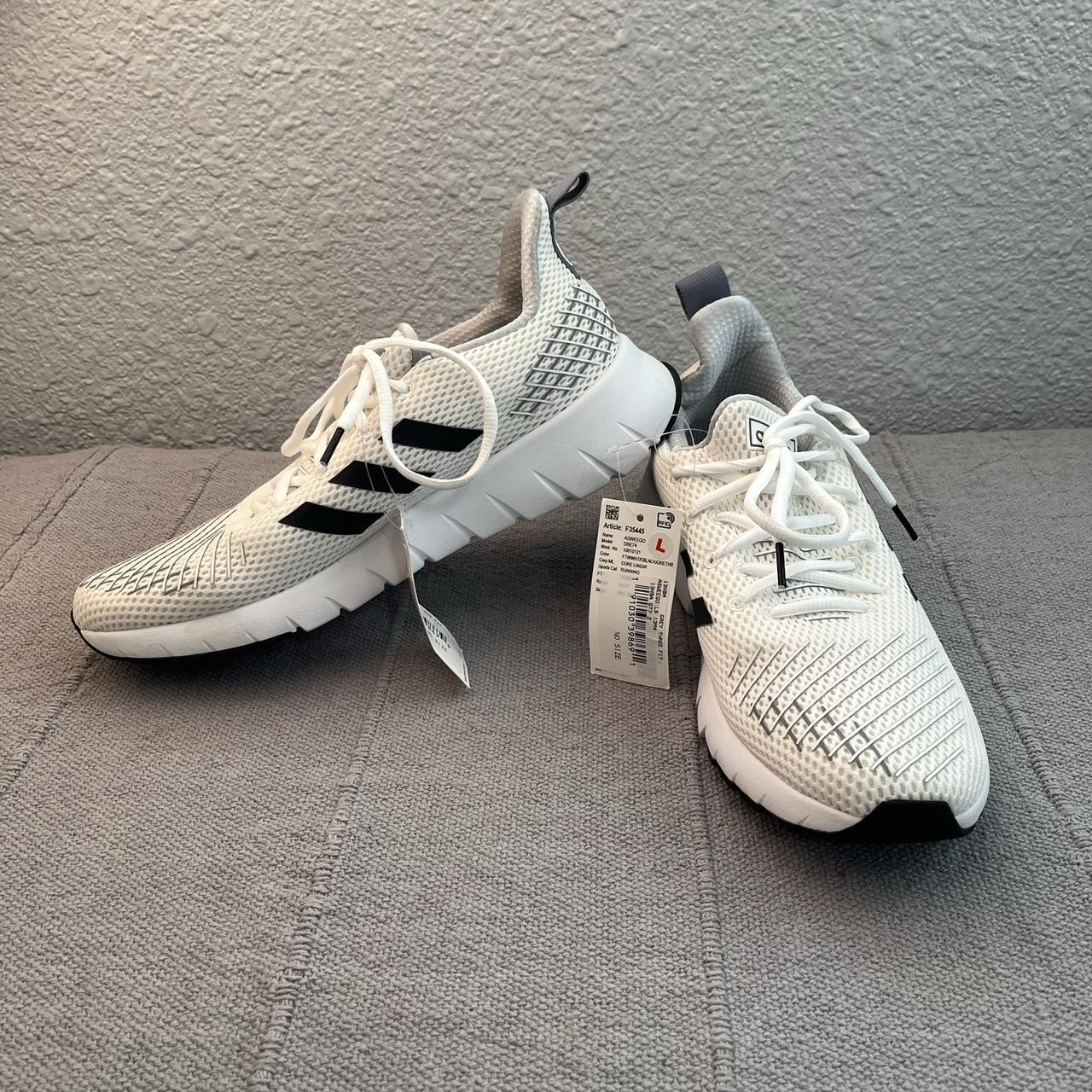 Adidas asweego best sale men's sneakers