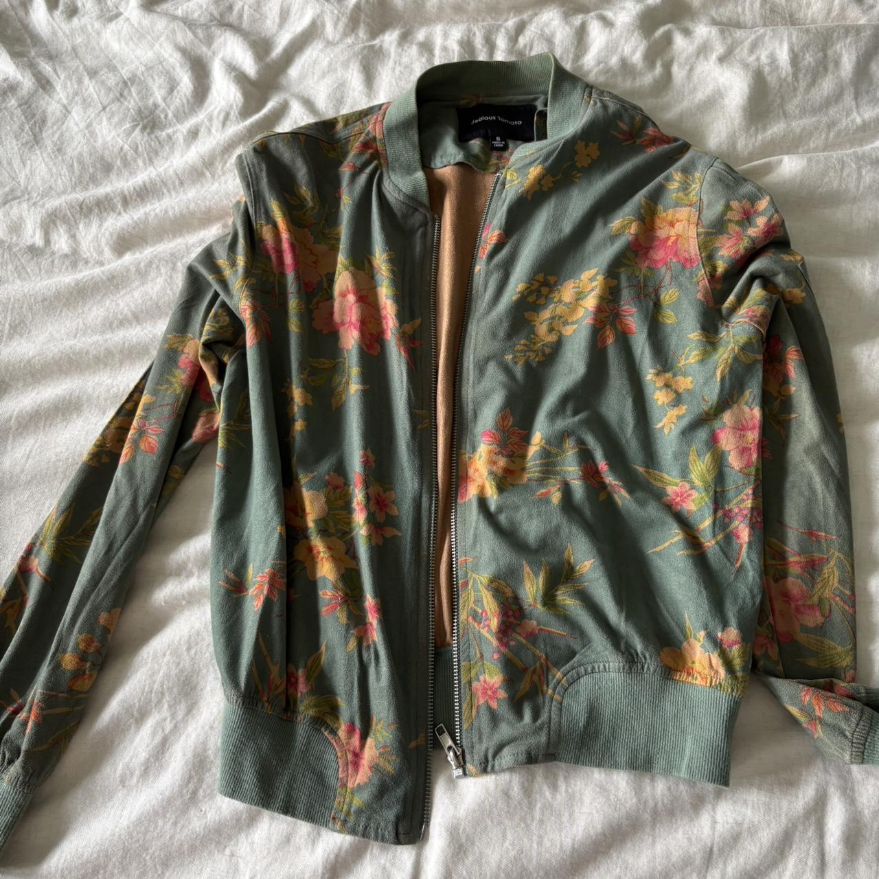 item listed by abinewhouse