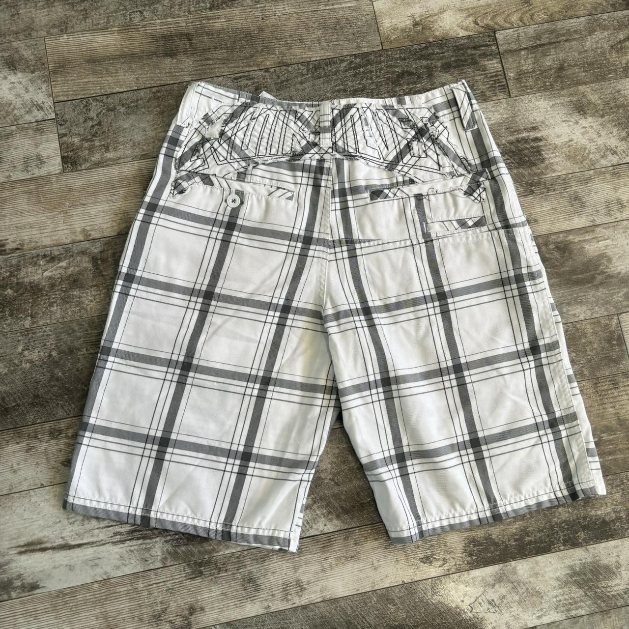 item listed by av_vintage