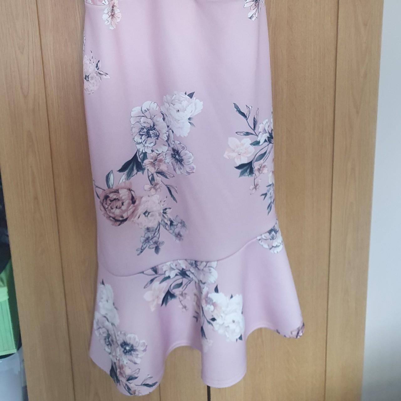 Light pink quiz dress Flower pattern Size 16 Wore... - Depop