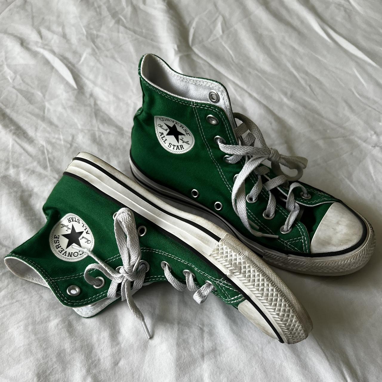 Converse Women's Green and White Trainers | Depop