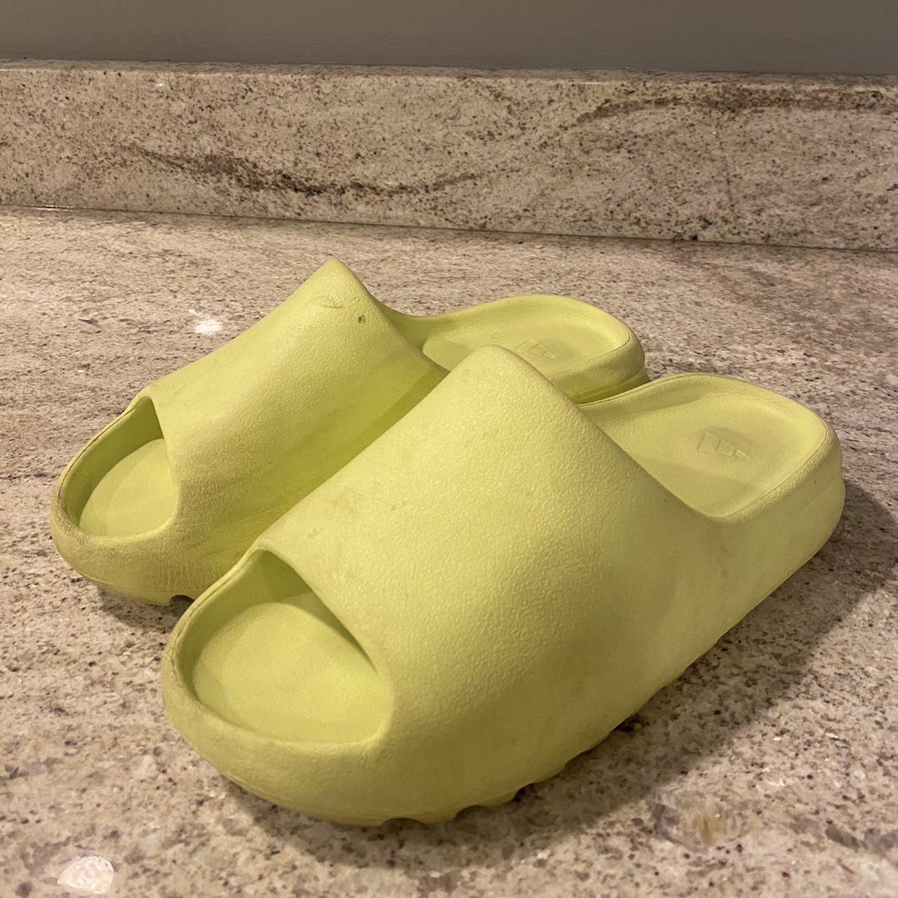 yeezy slide women's 7