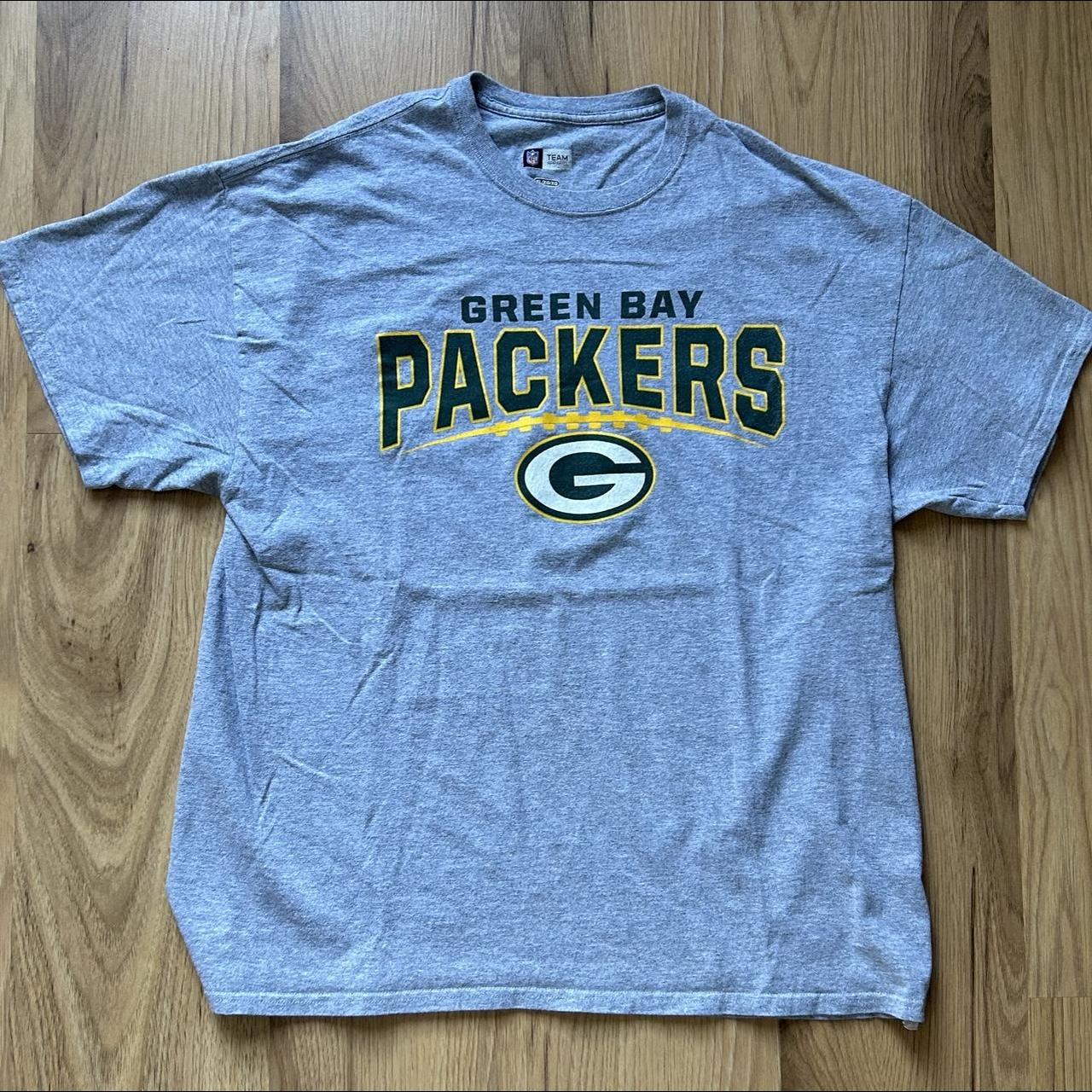 NFL Team Apparel Green Bay Packers Short Sleeve - Depop