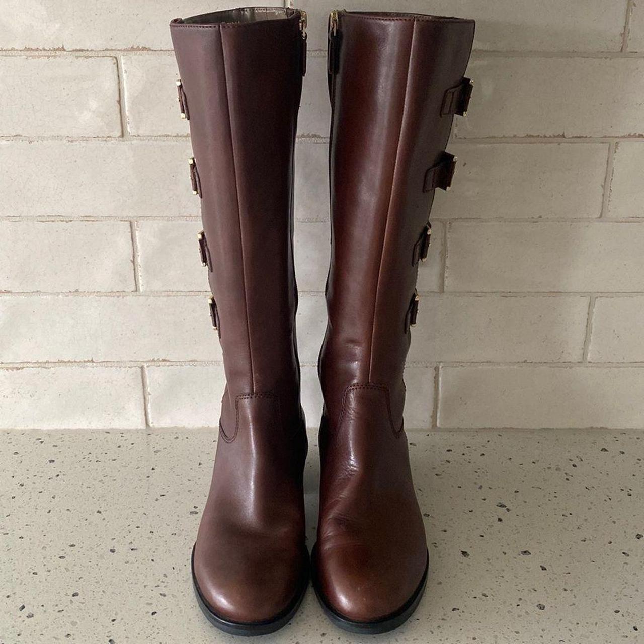 ECCO Women's Brown Boots Depop