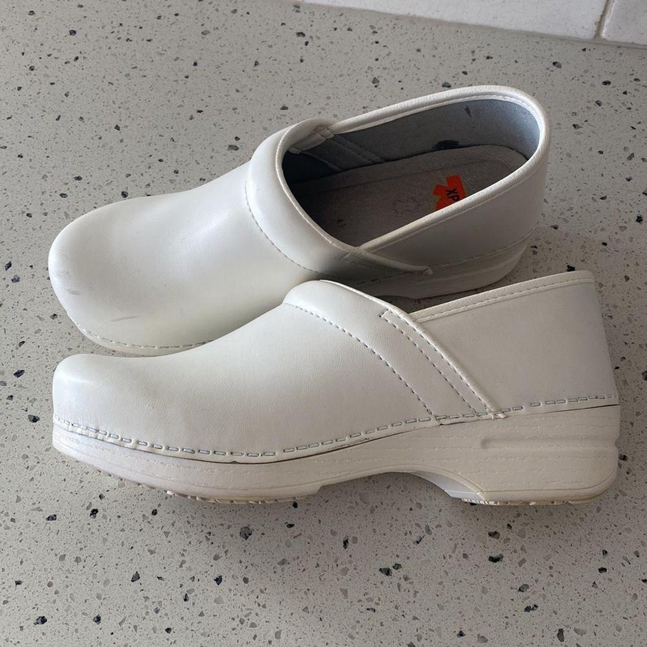 white clogs dansko