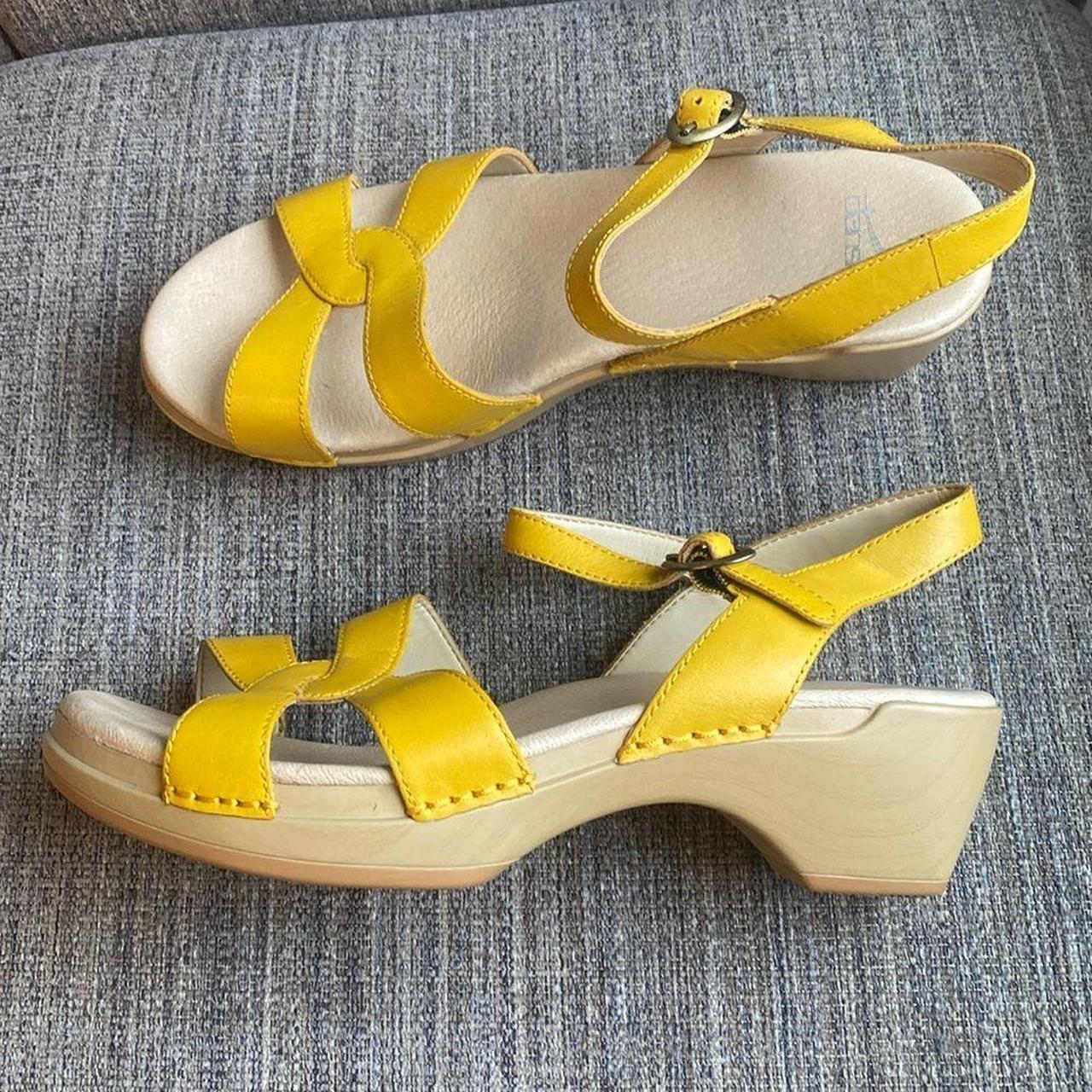 Dansko deals yellow sandals