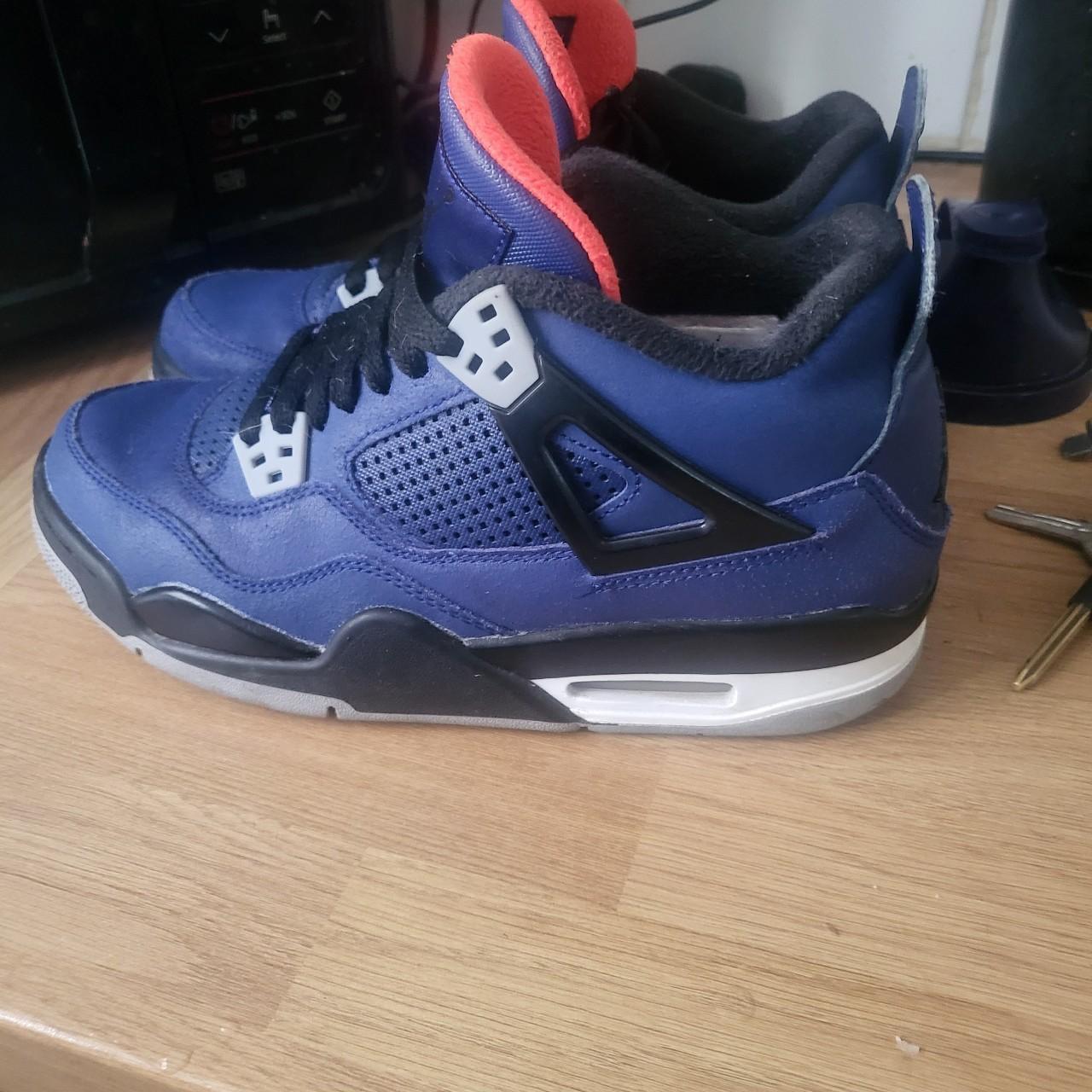 Navy trainers shops size 6