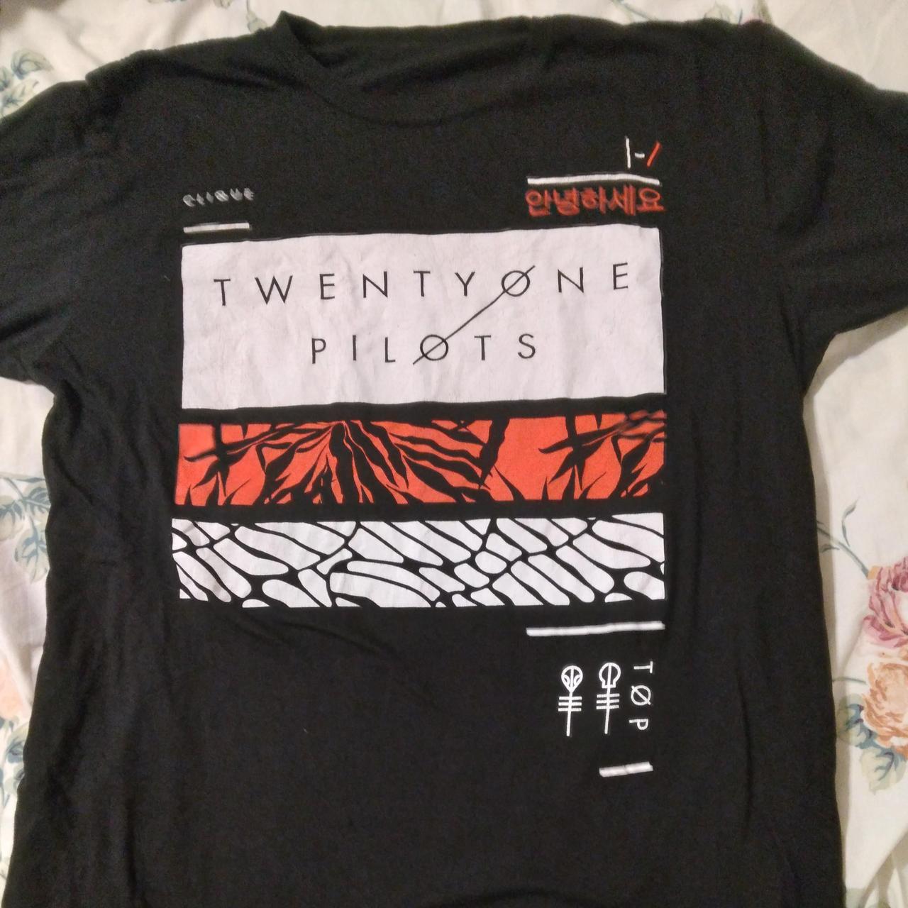 Women's Orange and Black Twenty-one Pilots Tshirt.... - Depop