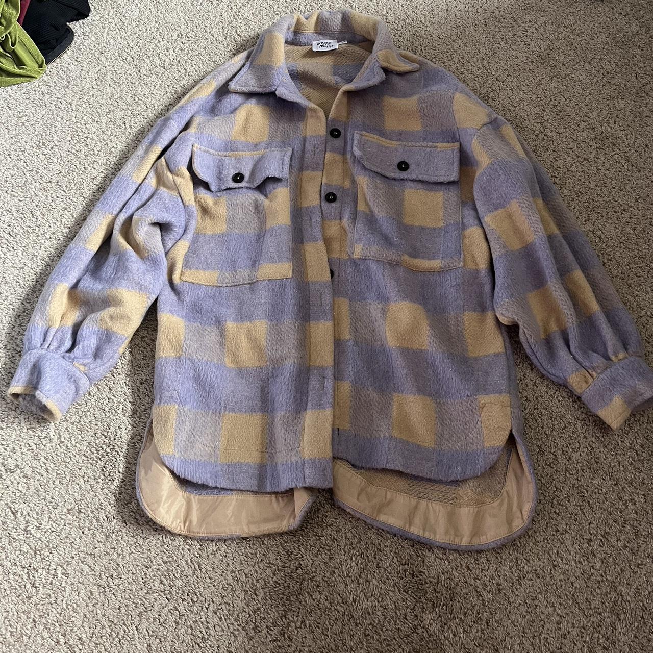 Princess polly flannel jacket. Barely worn. Size S/M - Depop