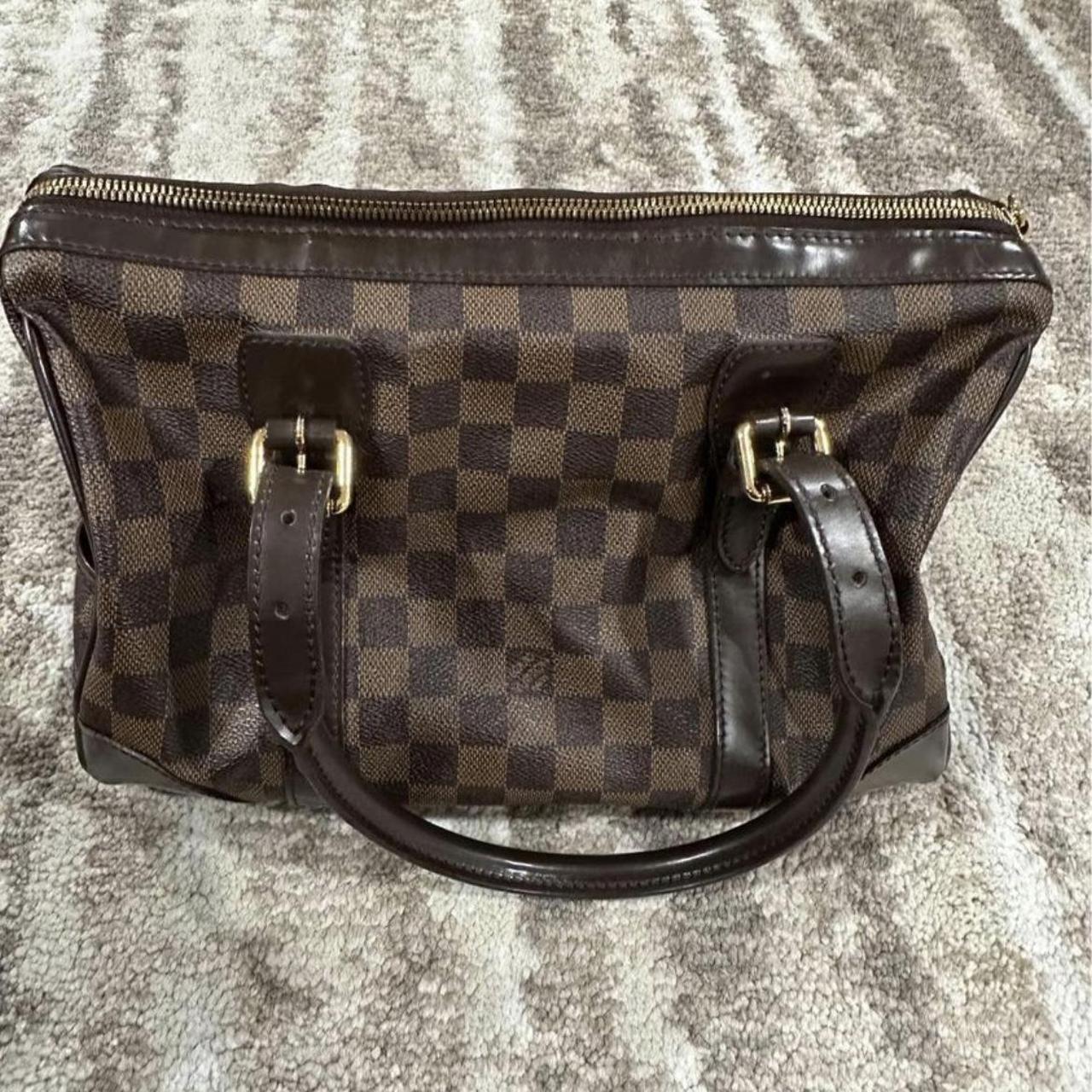 Louis Vuitton Damier Ebene Berkeley Excellent - Depop