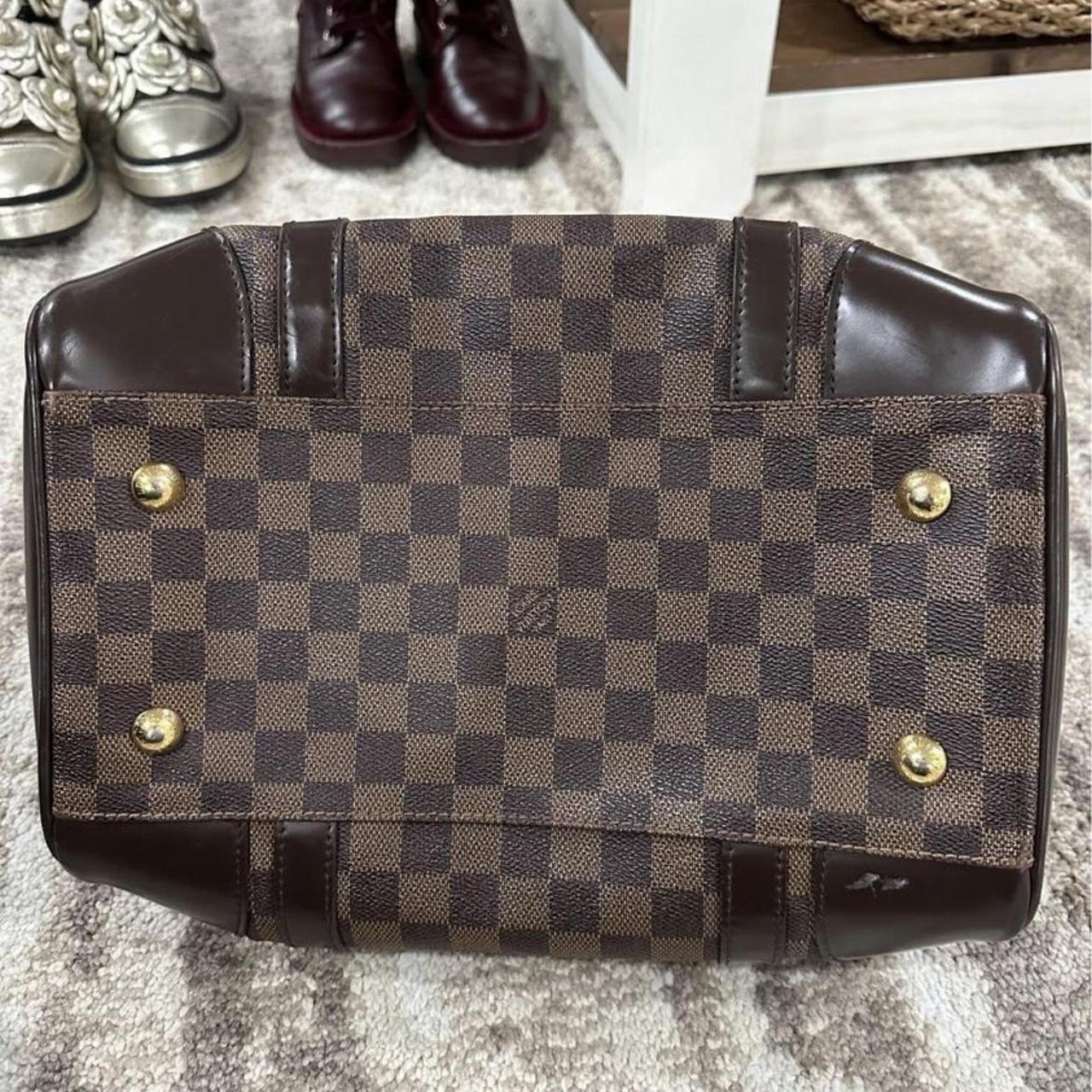 Louis Vuitton Damier Ebene Berkeley Excellent - Depop