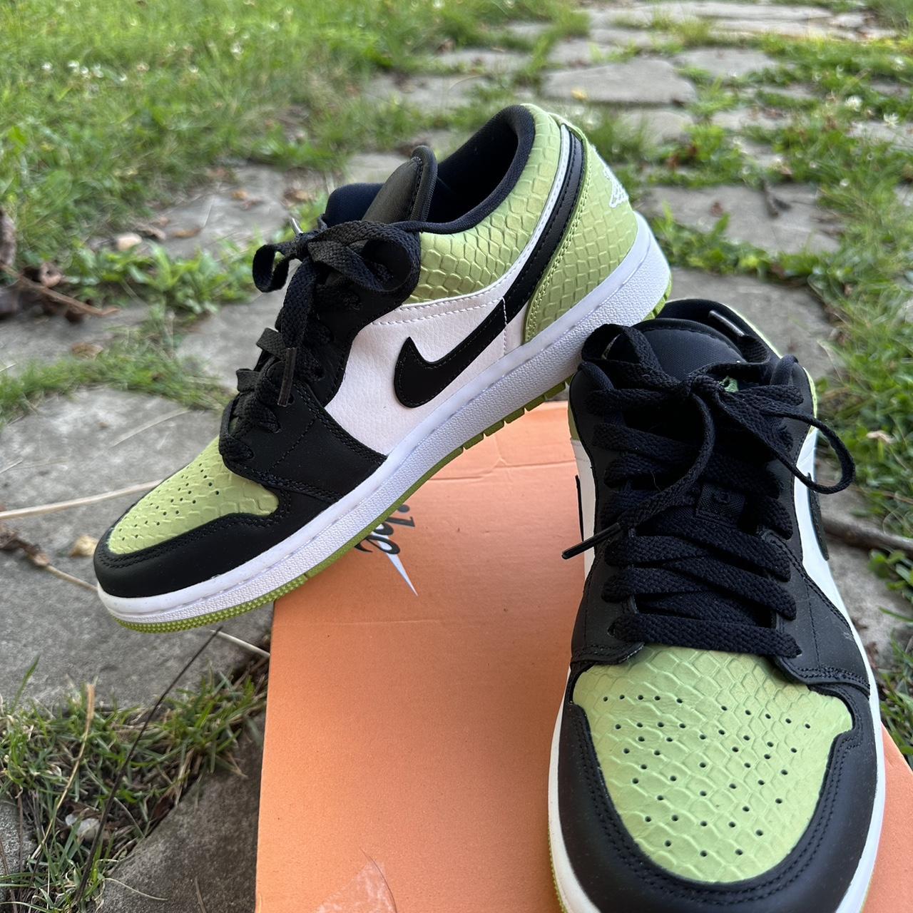 NWT Nike Air Jordan 1 Low Snakeskin Vivid Green | Depop NWT Nike Air Jordan 1 Low Snakeskin Vivid Green | Depop