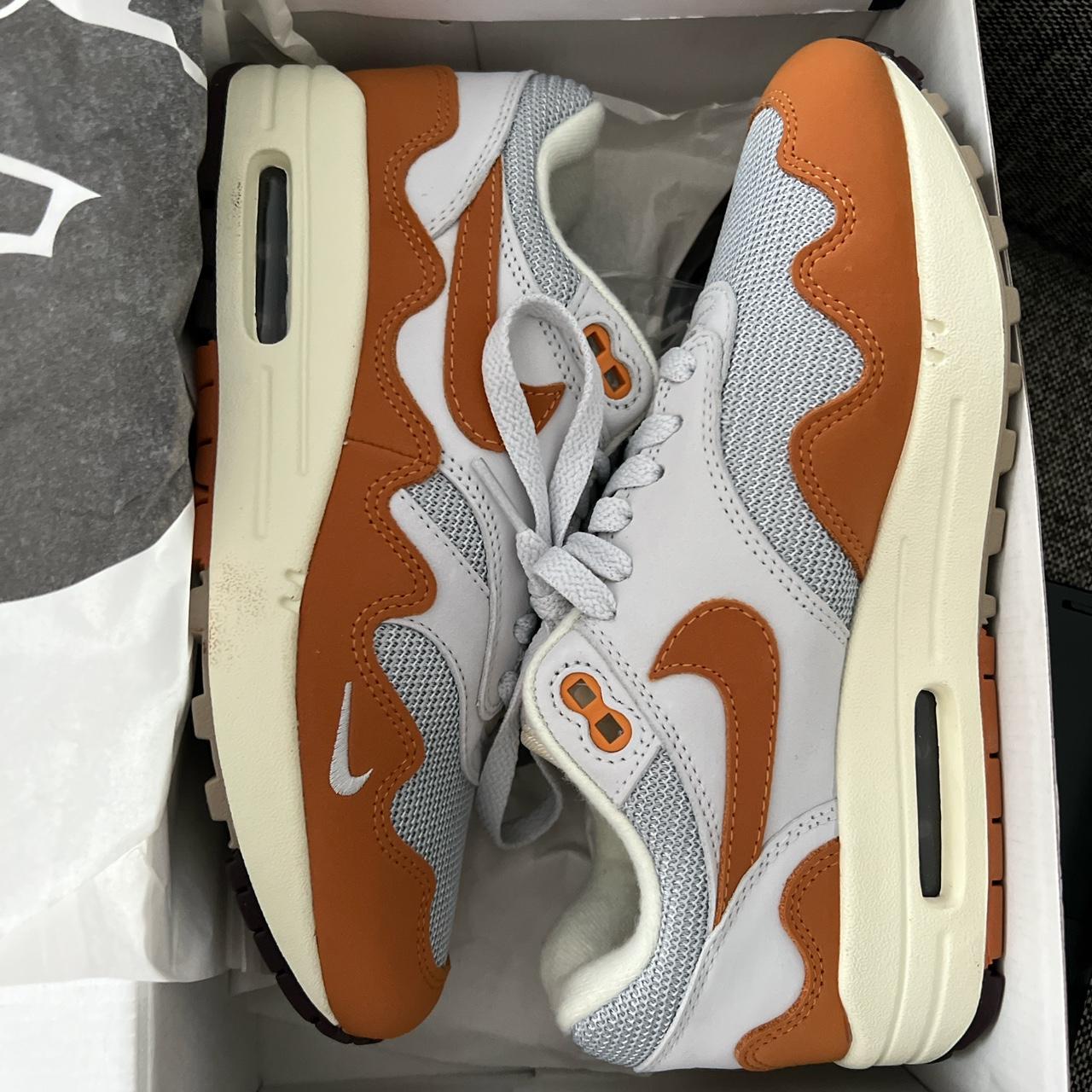 patta air max 1 orange