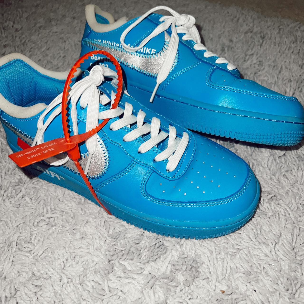 Nike Women's Blue Trainers Depop