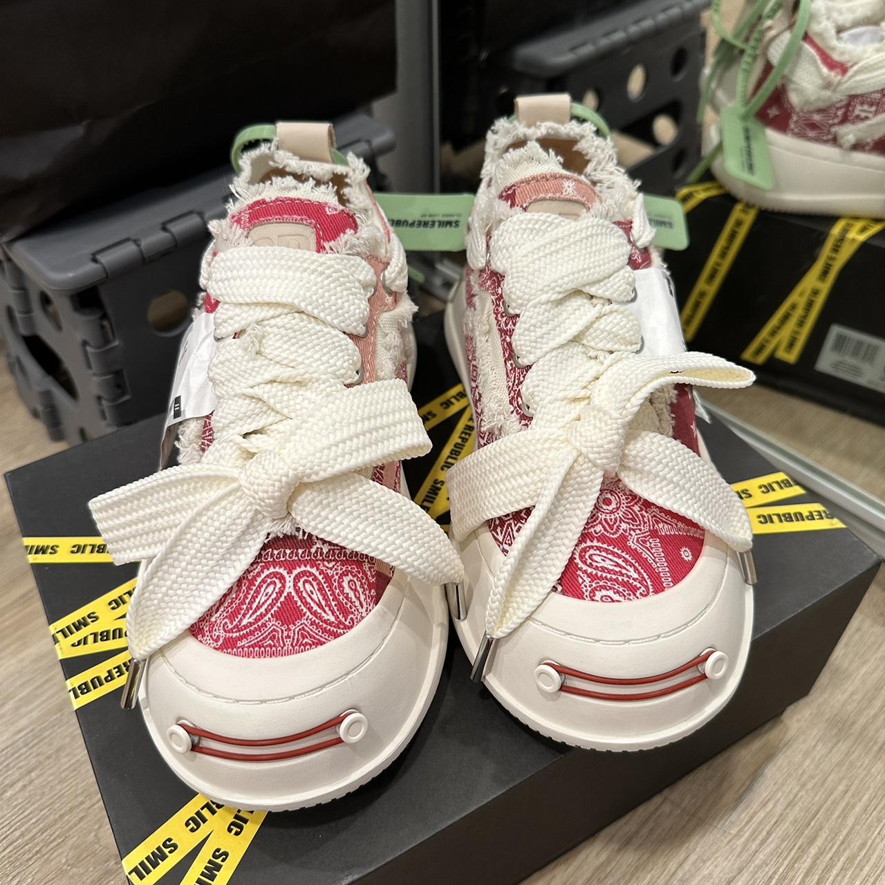 BRAND NEW Smile Republic Shoes