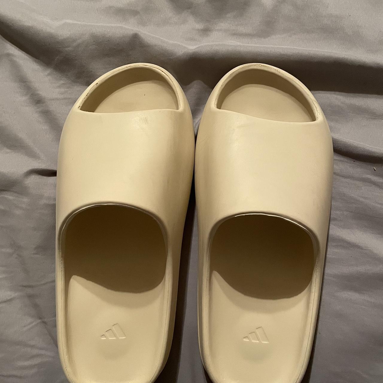 Adidas Yeezy Slide Bone (2022 Restock) Used Slides... - Depop