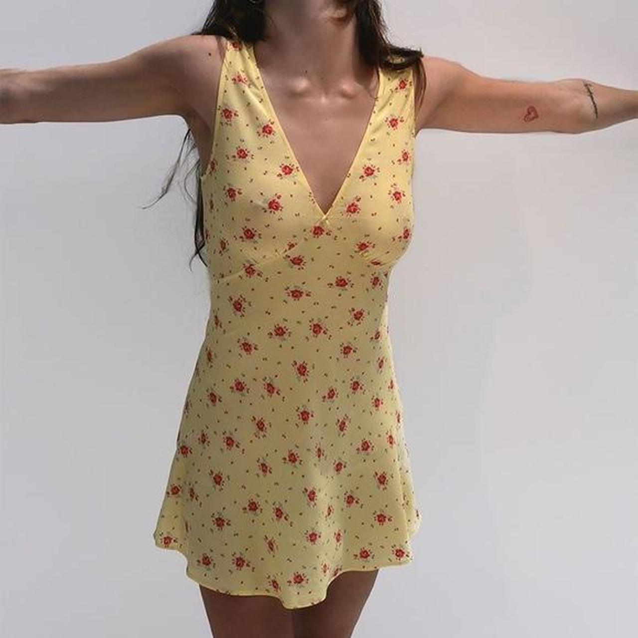 Réalisation Par Women's Yellow and Red Dress Depop