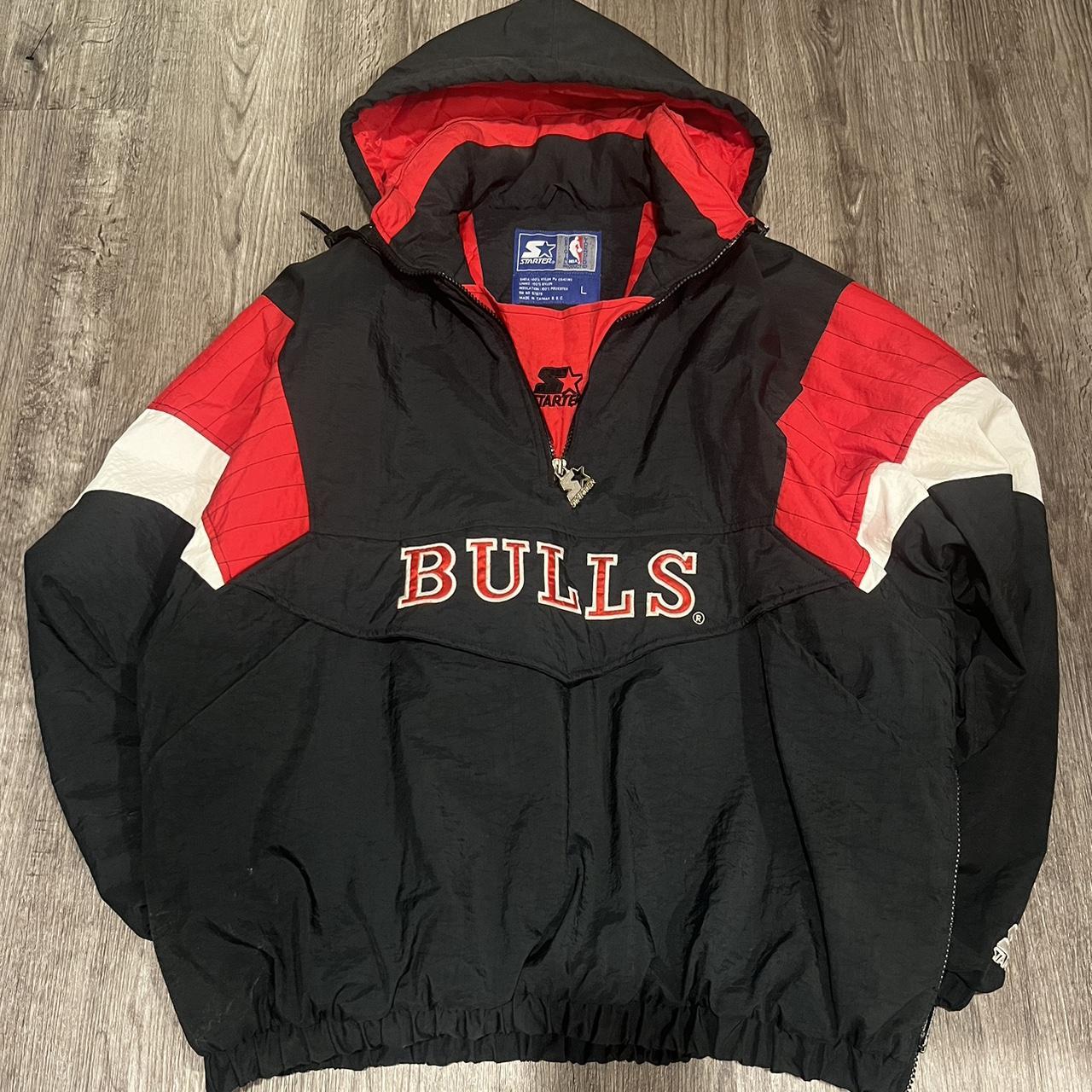 90’s Bulls Starter Jacket Size Large and no flaws... - Depop