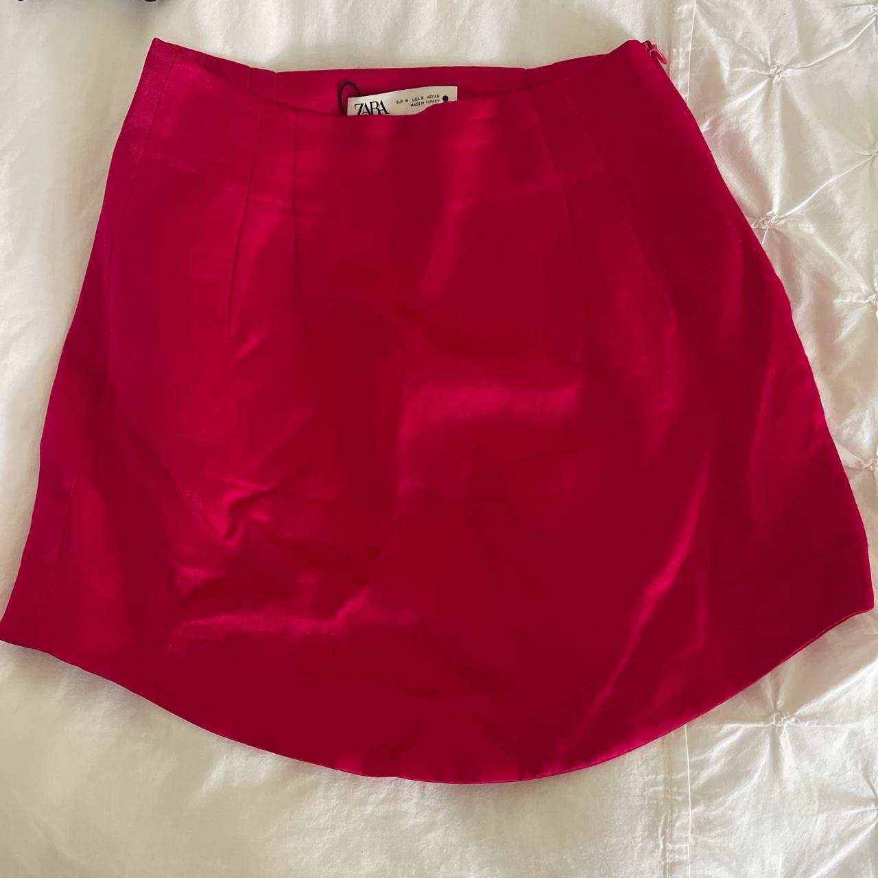 Zara Women's Pink Skirt | Depop