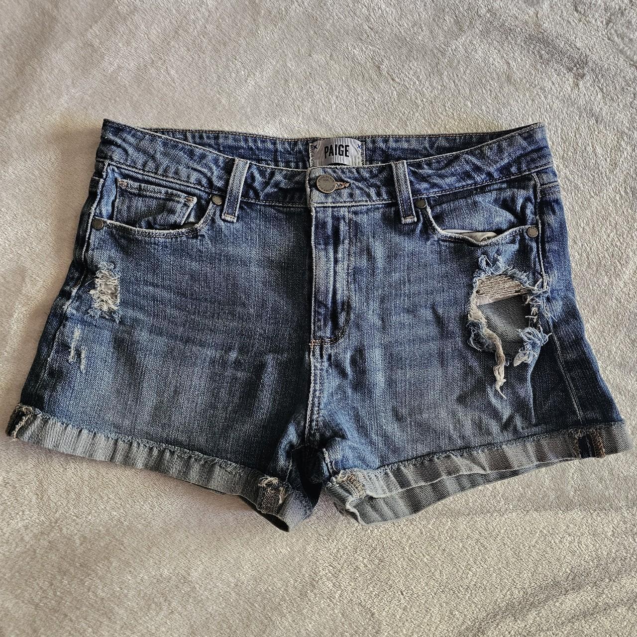 item listed by high_desert_thrifts
