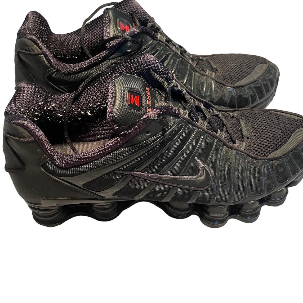 mens nike shox black