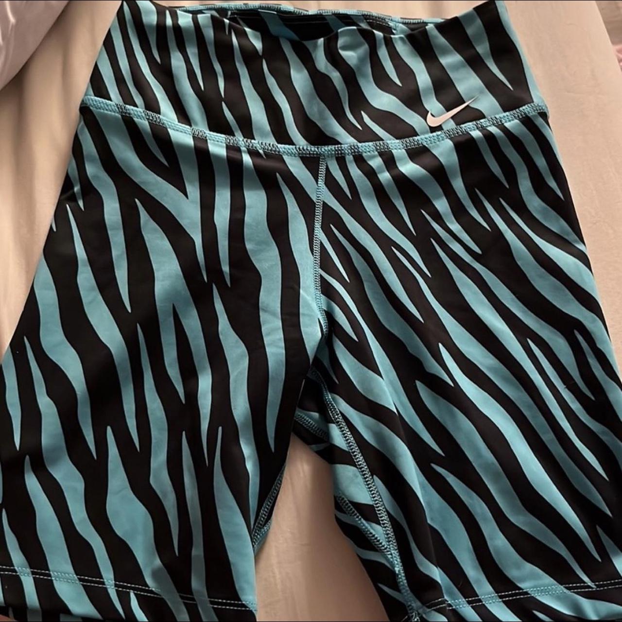 nike biker shorts - Depop