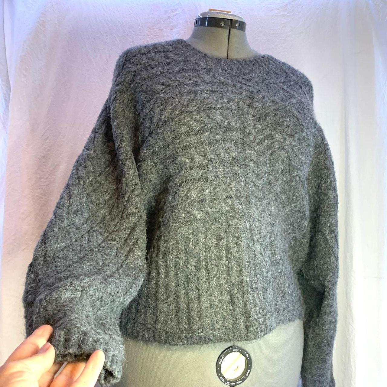 Abercrombie & Fitch Women's Sweater - Grey - M – … - image 2