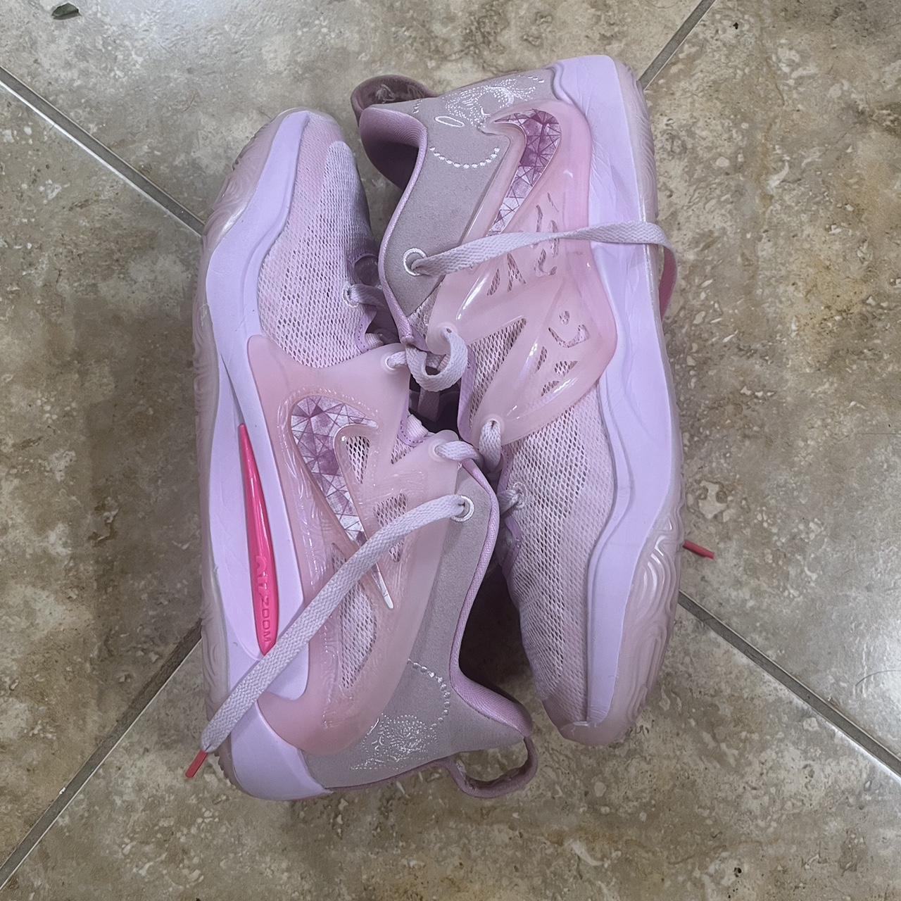 kd 15 aunt pearls used stop playing basketball, no... - Depop