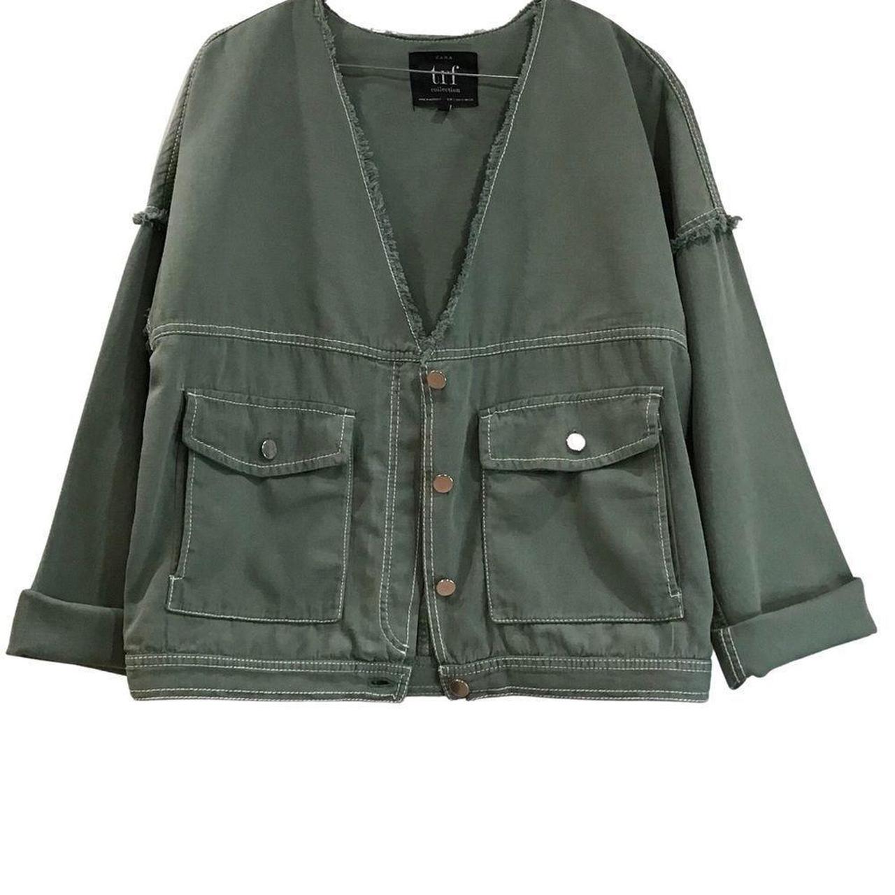 Zara Women's Green Jacket Depop