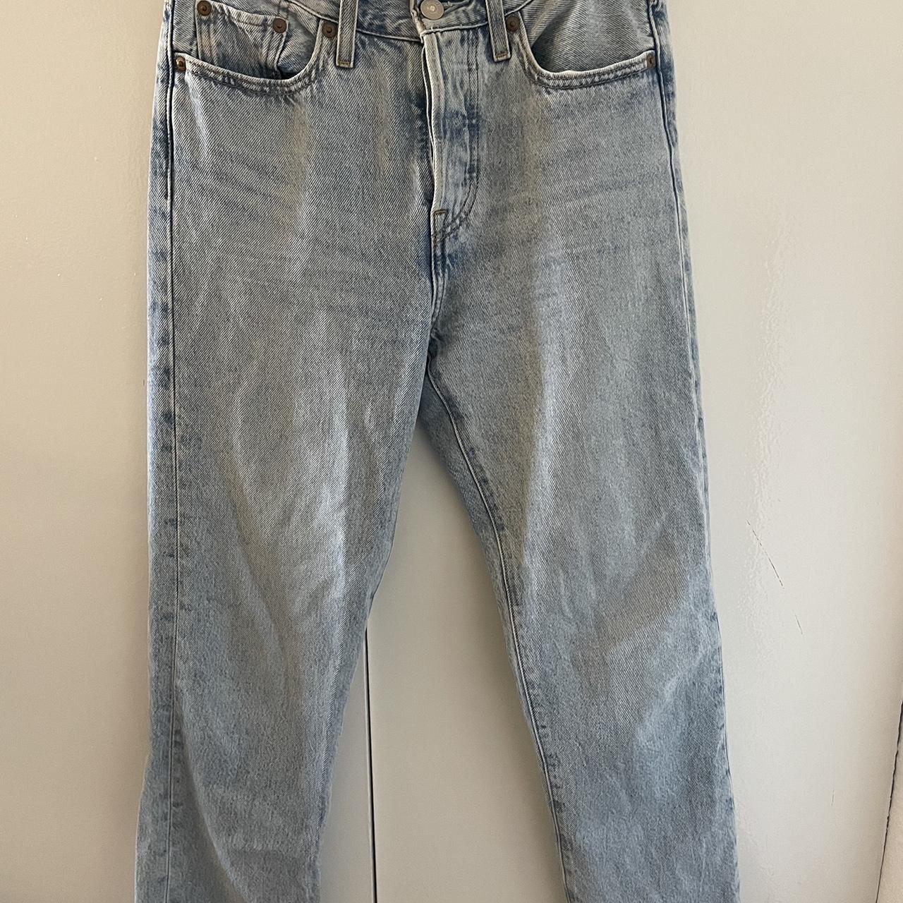 Levi’s Wedgie Straight Jeans Size 25, L28 and would... - Depop