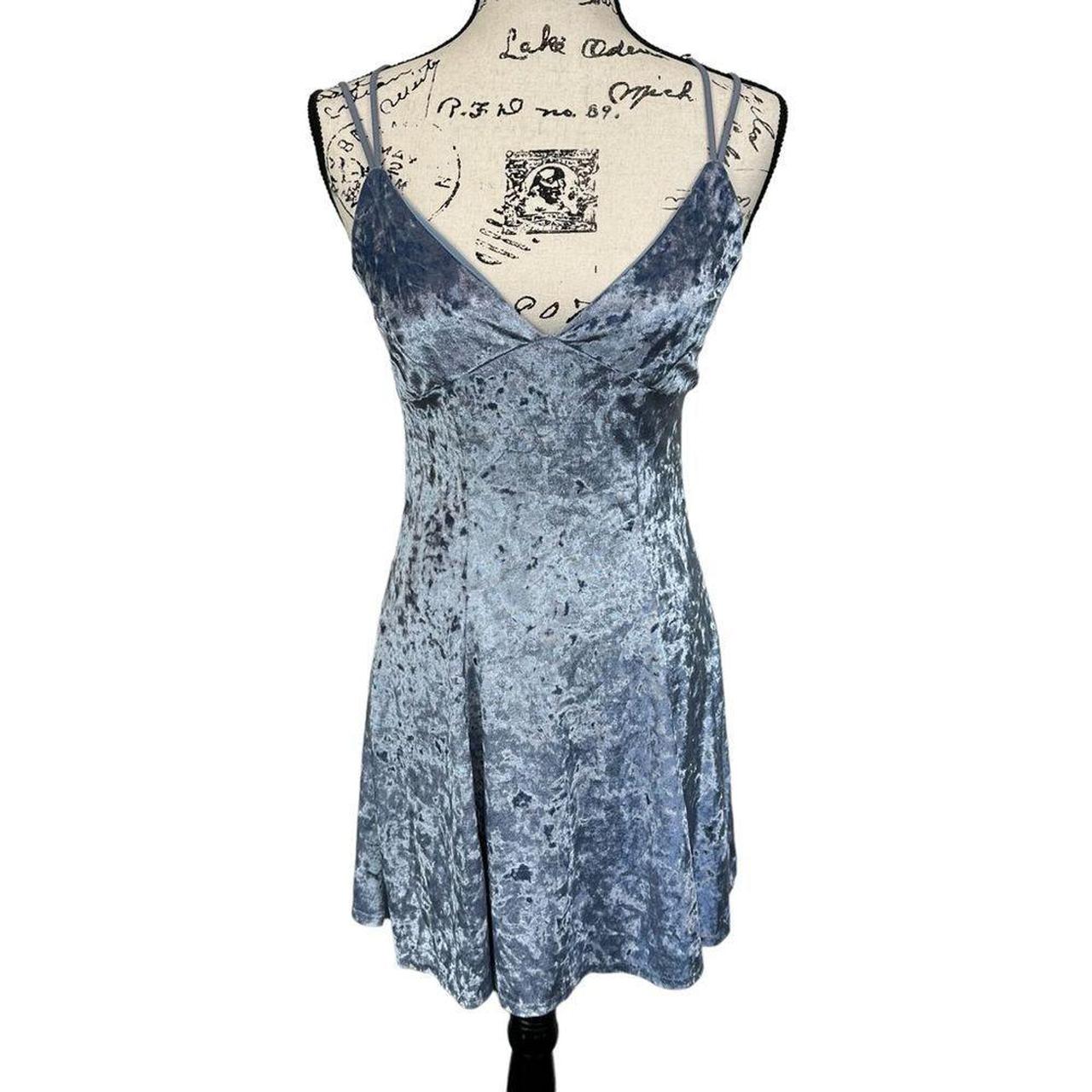 Light blue hotsell velvet dress