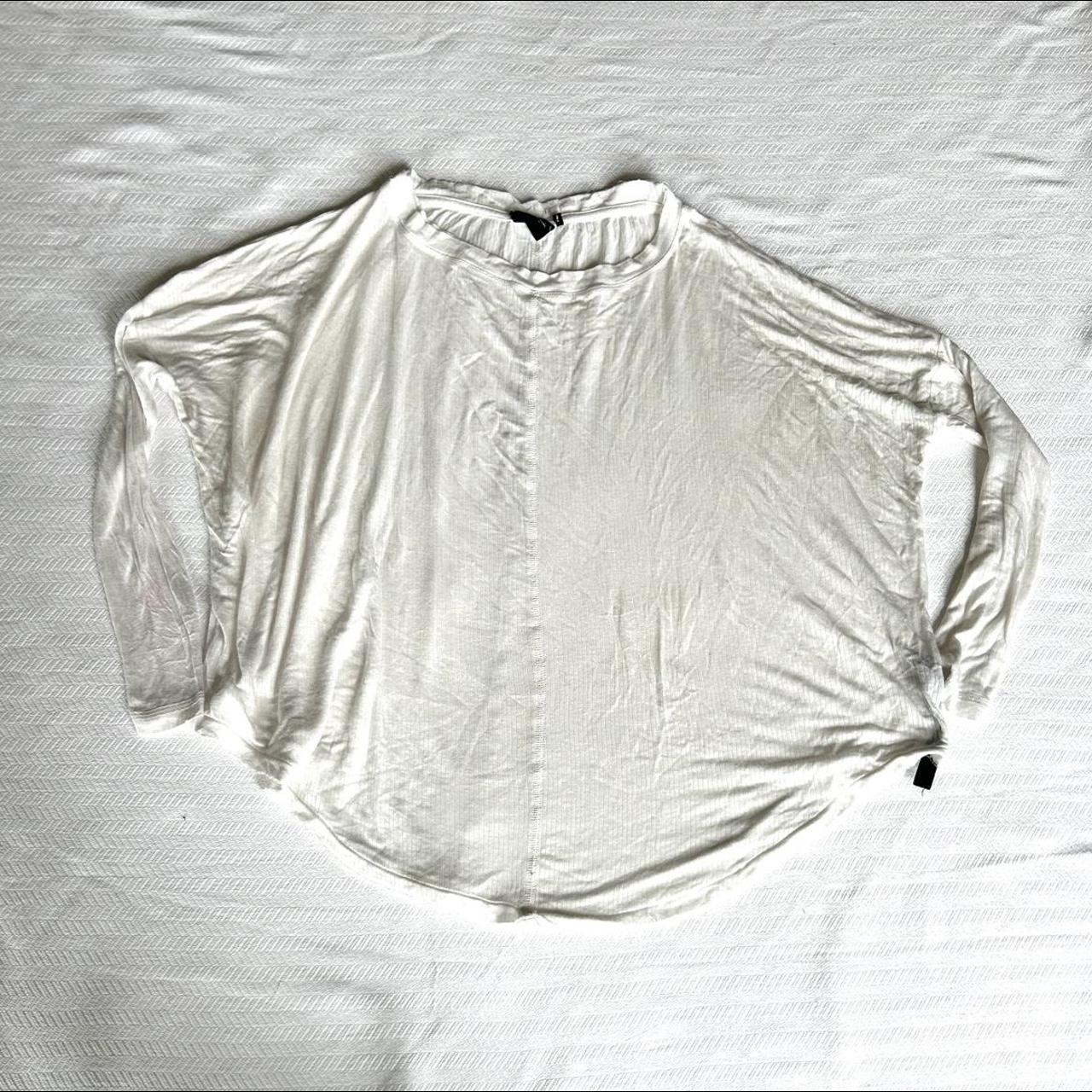 flowy white t shirt