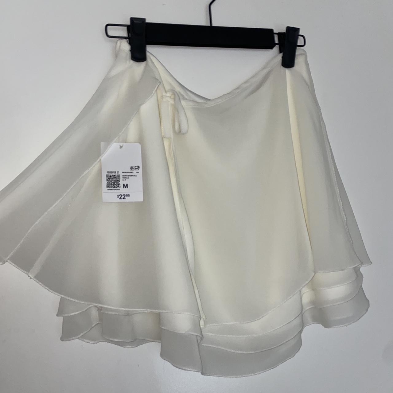 White mesh skirt Forever 21 Size M - Depop