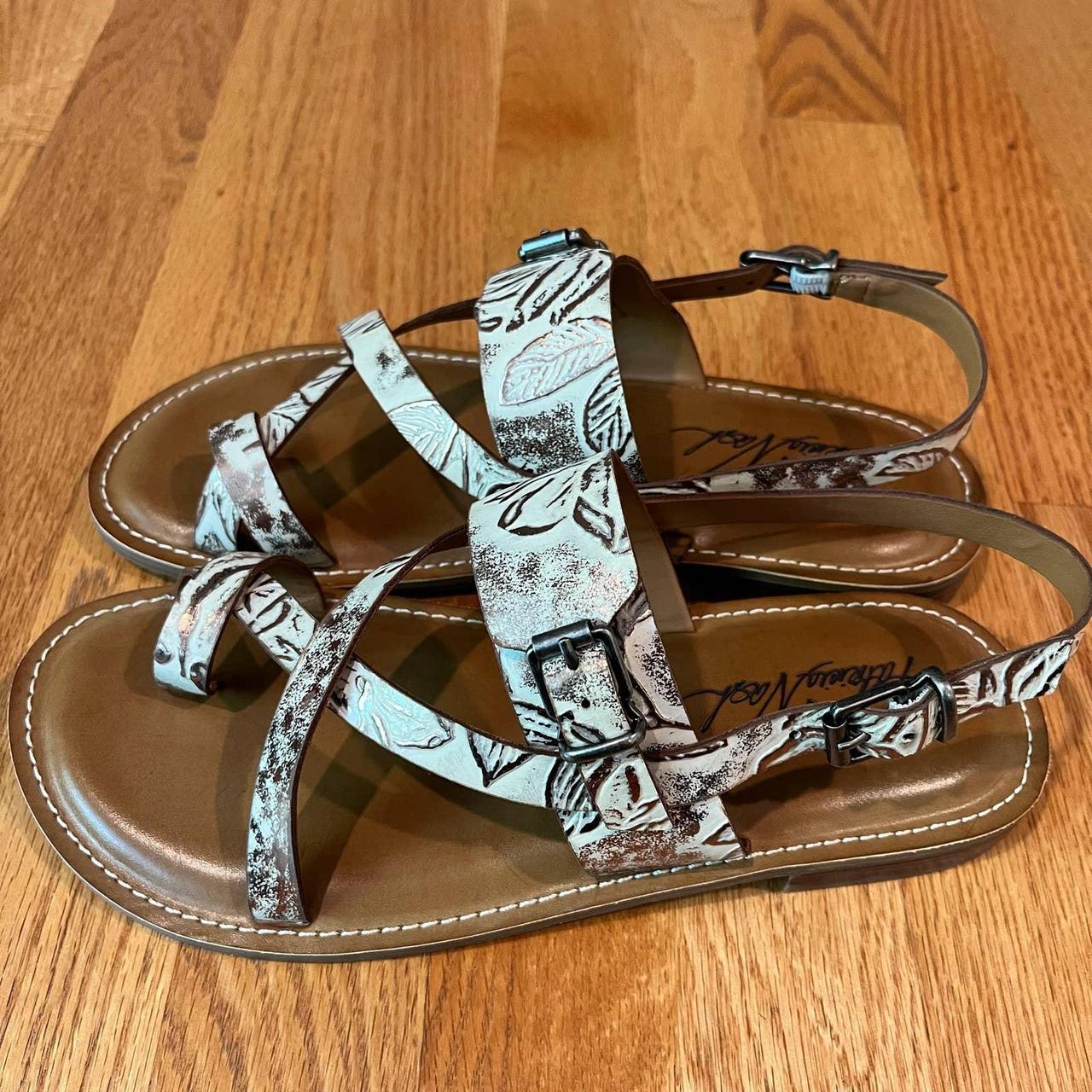 New in box Patricia Nash Sandals Style Fidella