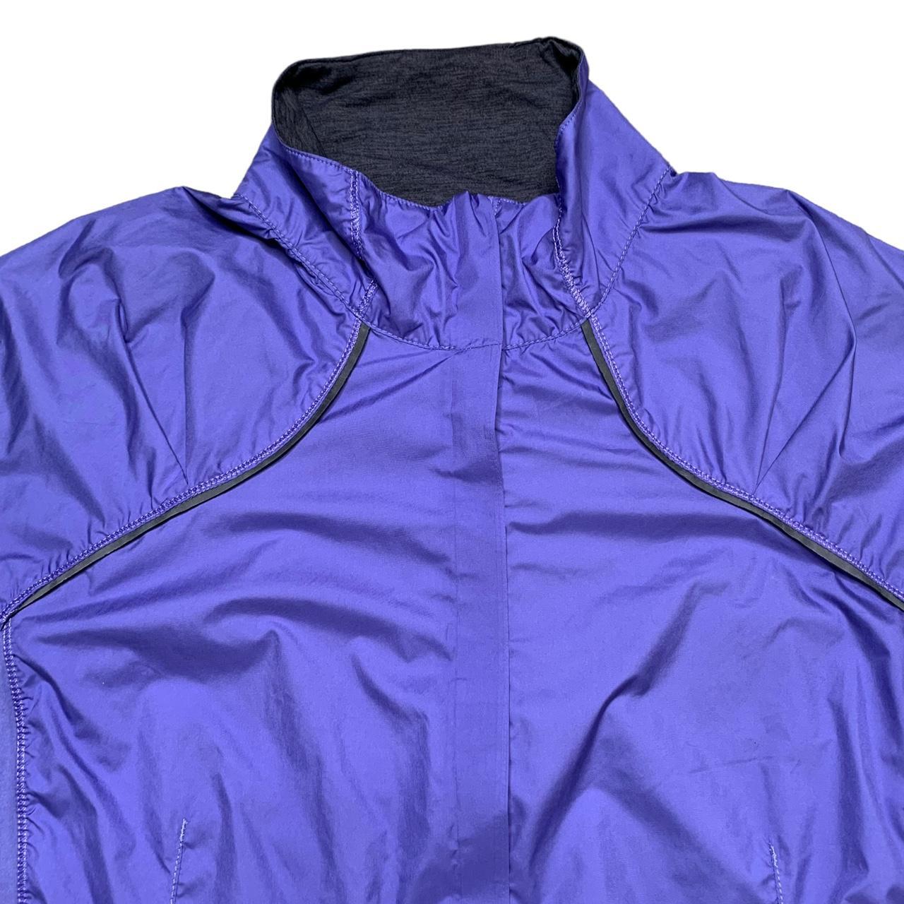 Lululemon Running Essential jacket Persian Purple deals Size 4