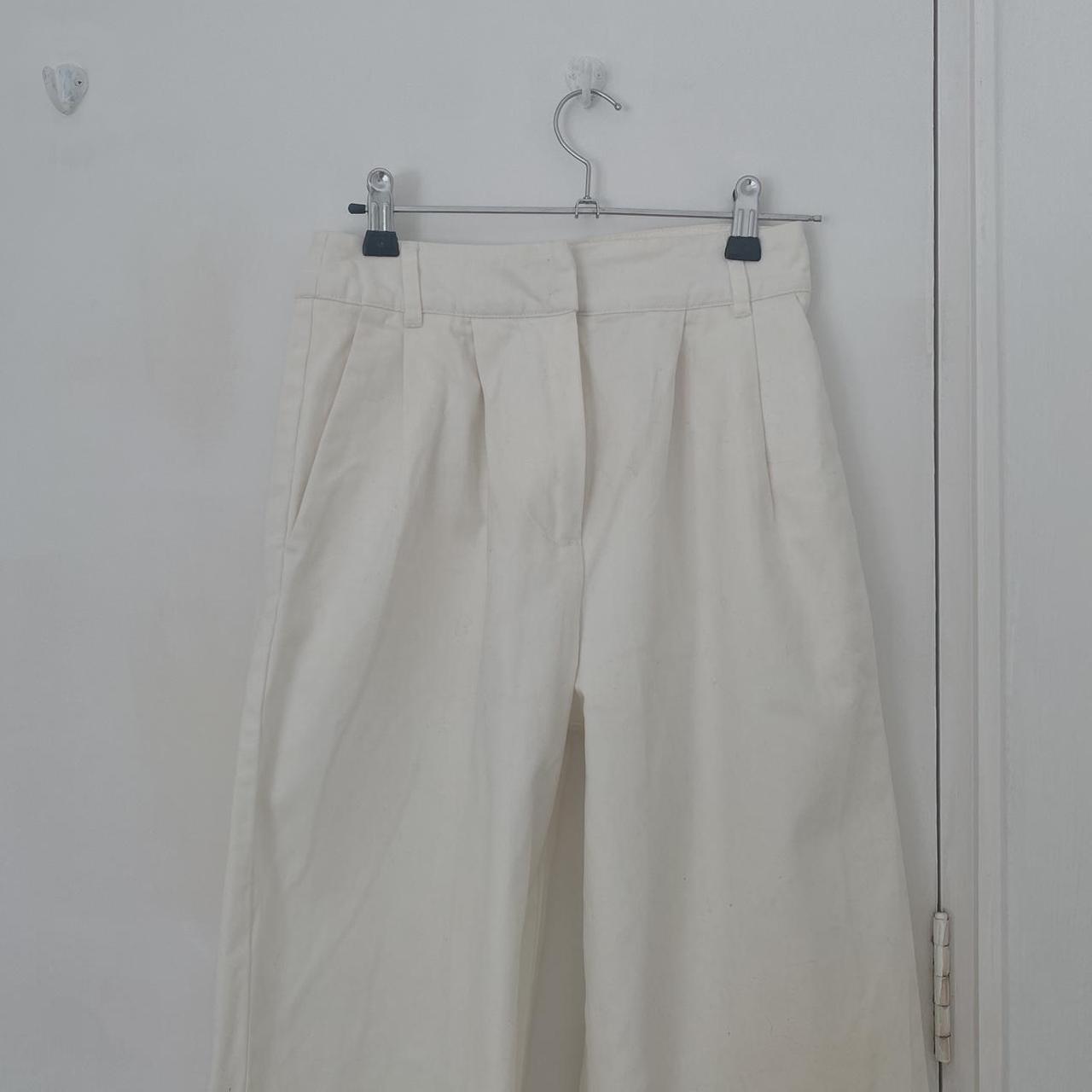 glassons white flared suit pants size6... Depop