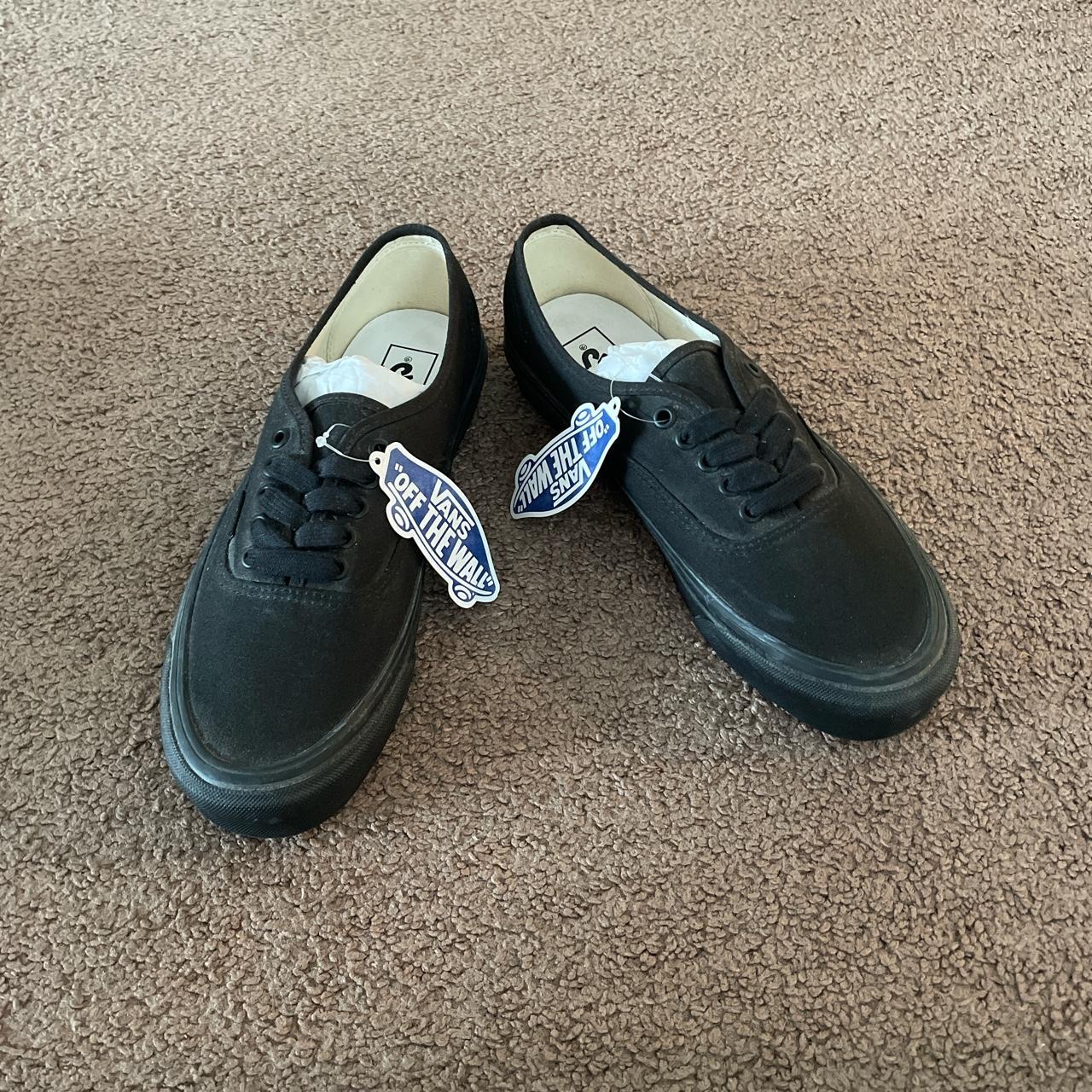 All black hot sale vans size 9