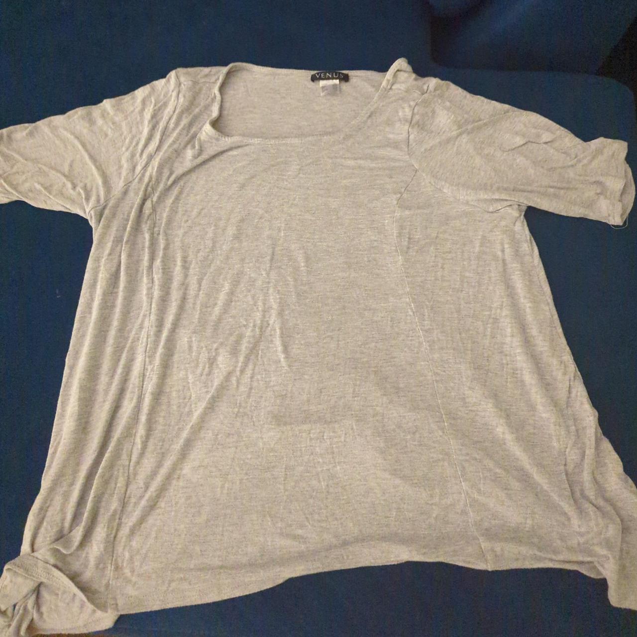 Looks white in the photos but it's gray, gray top... - Depop