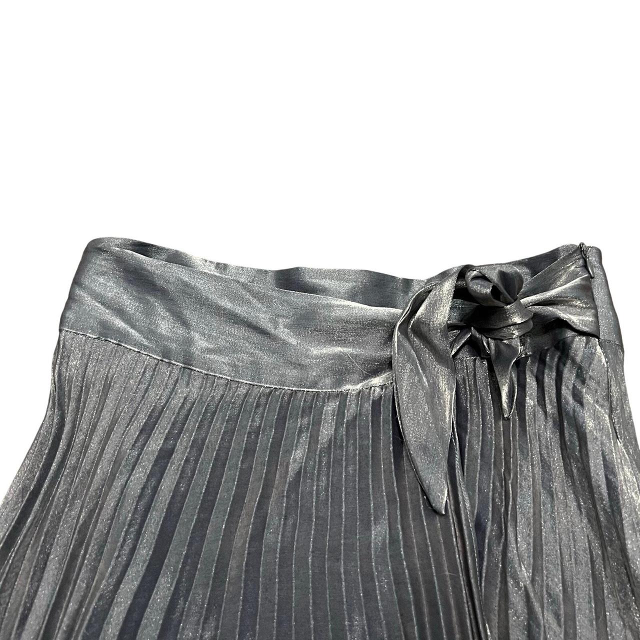 Source Unknown Women's Skirt - Silver - L – DO + … - image 3