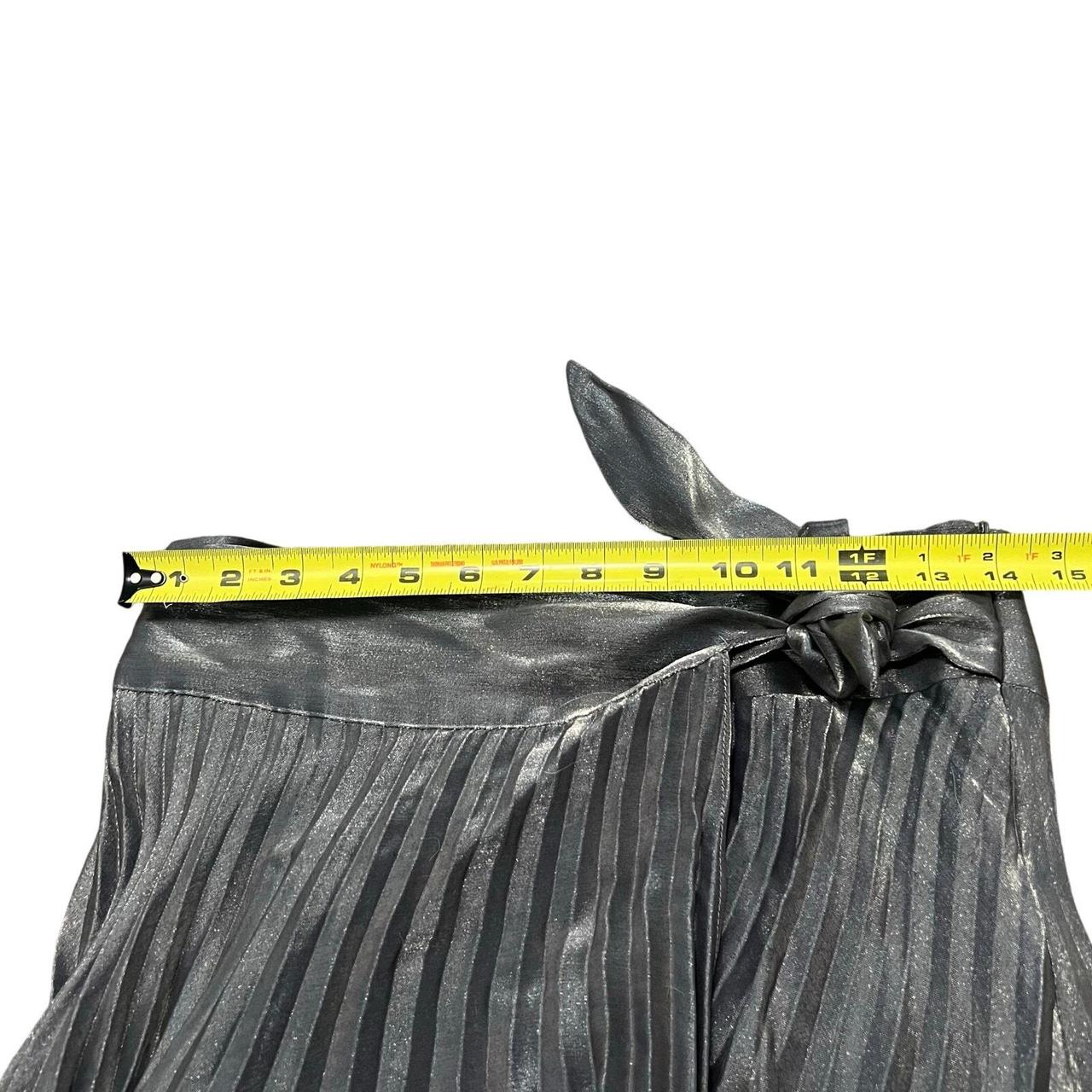 Source Unknown Women's Skirt - Silver - L – DO + … - image 8